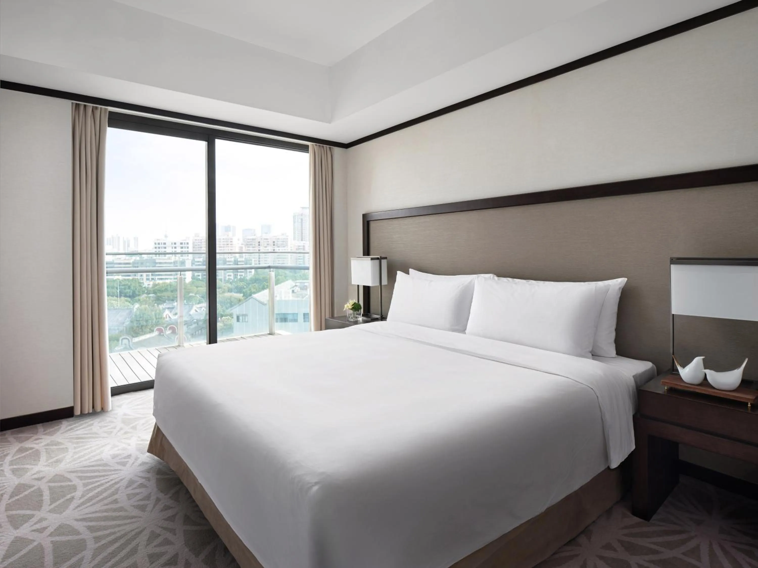 Bed in Cordis, Foshan, Lingnan Tiandi