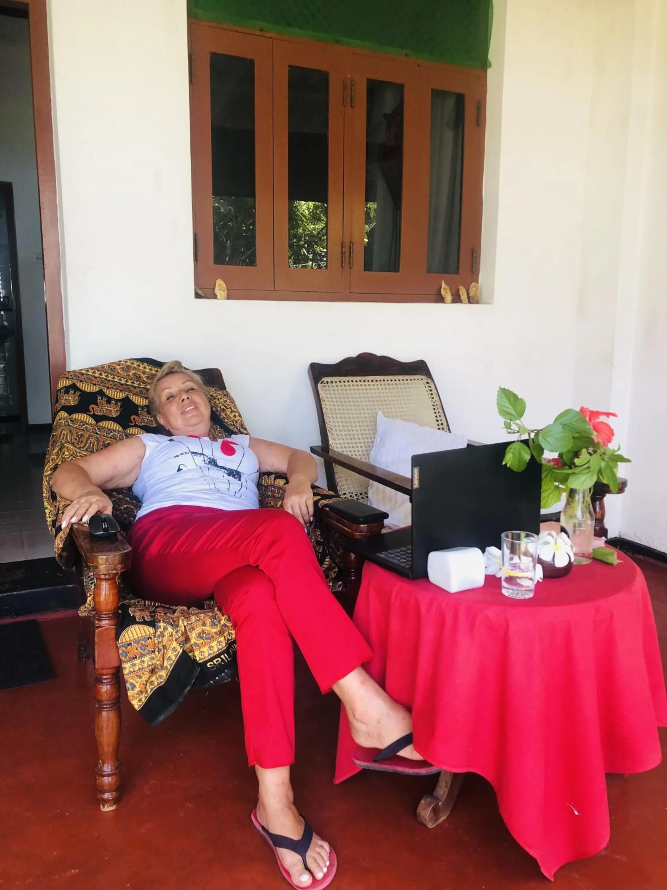 Property building in Hotel Hemadan