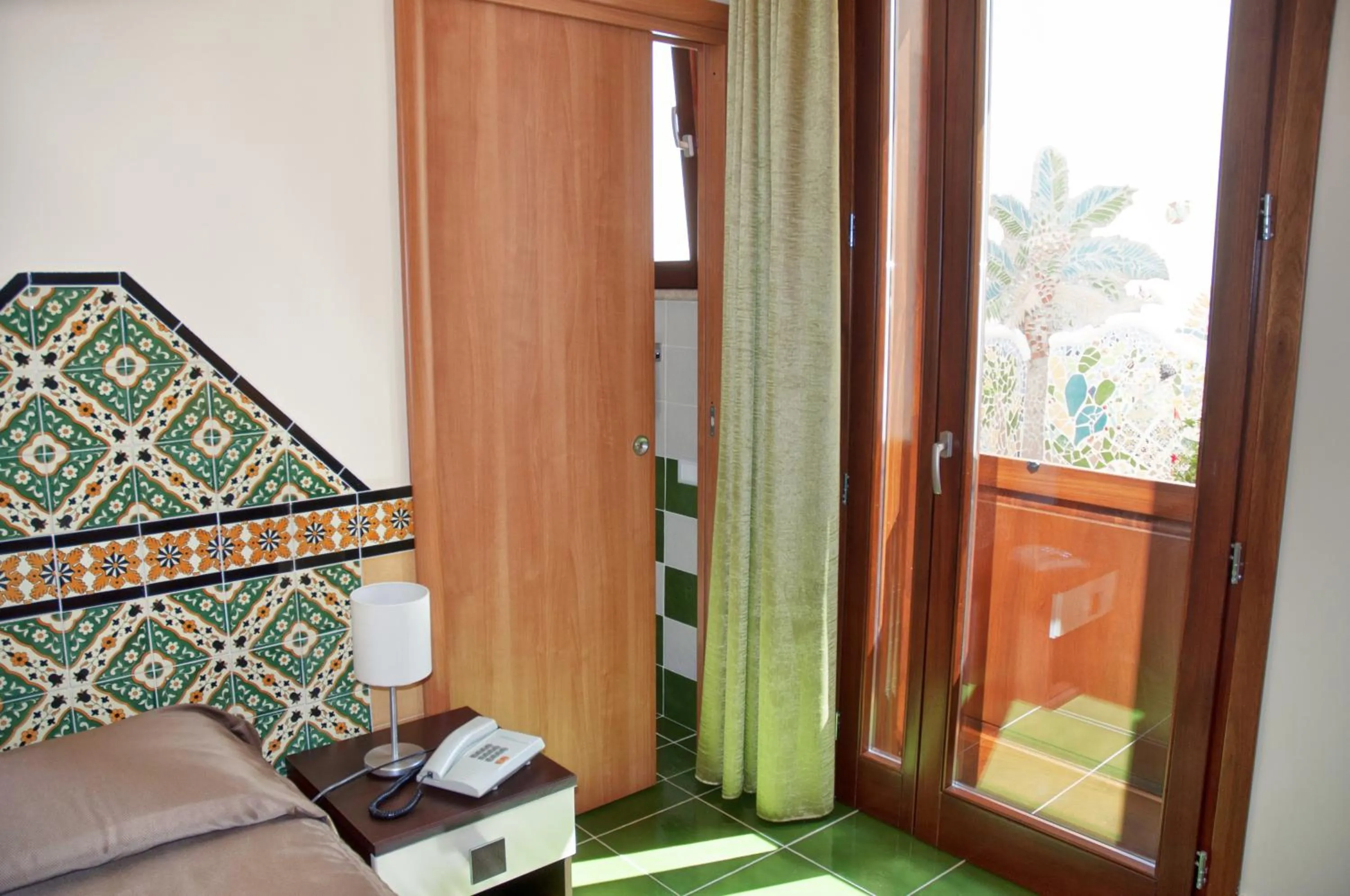 Bedroom in Hotel Riva Del Sole