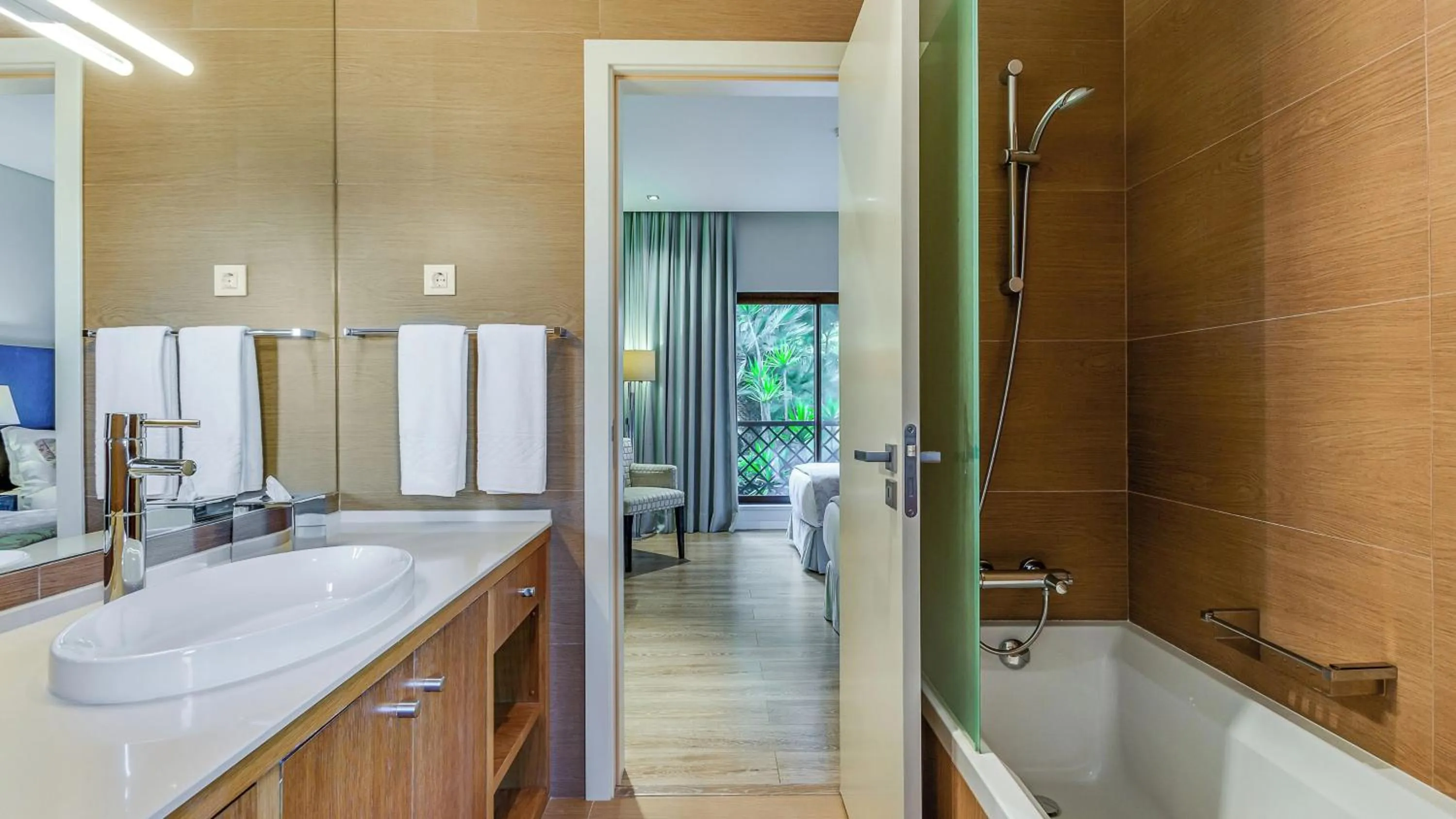 Bathroom in Pine Cliffs Village