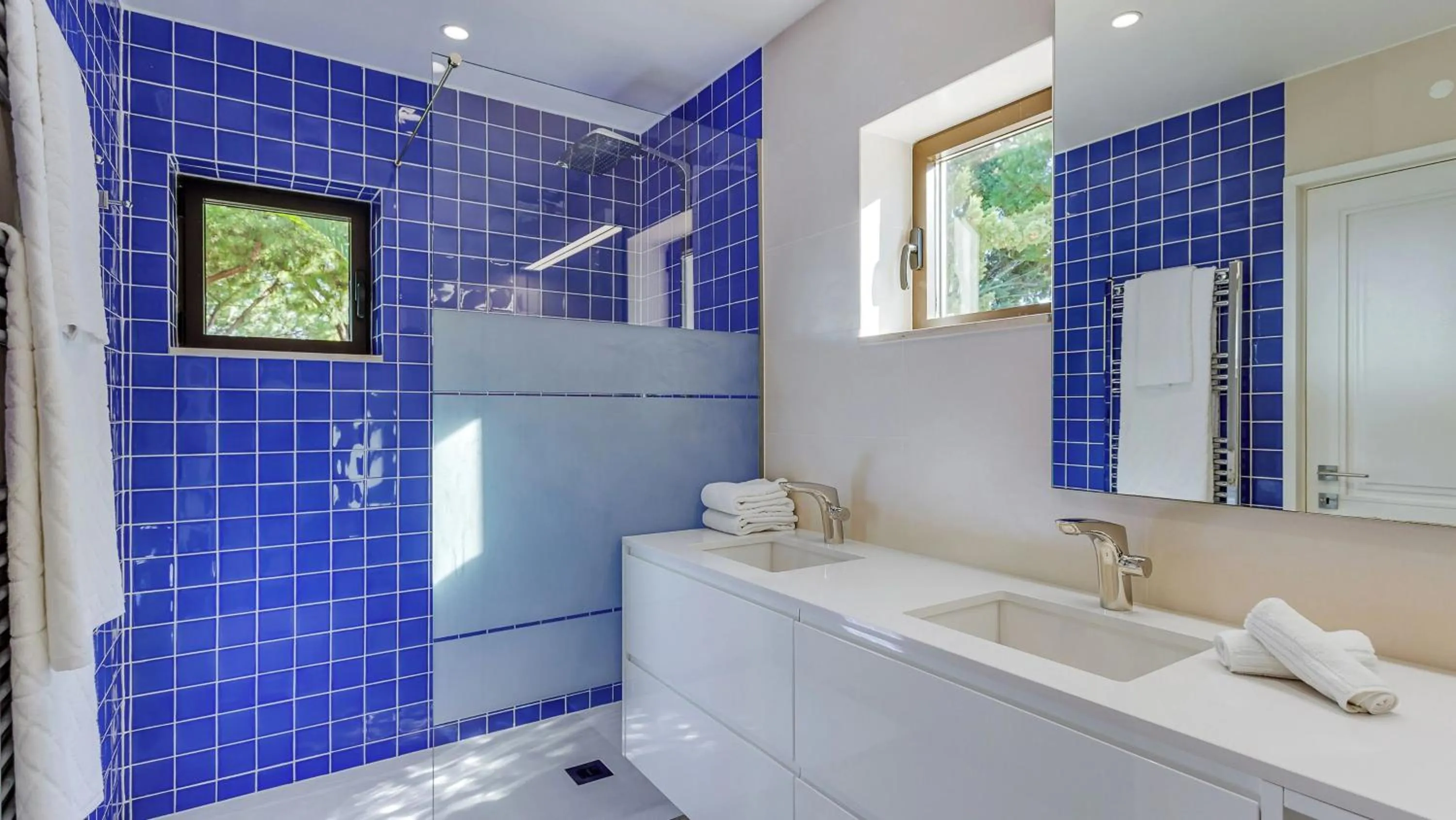 Bathroom in Pine Cliffs Village