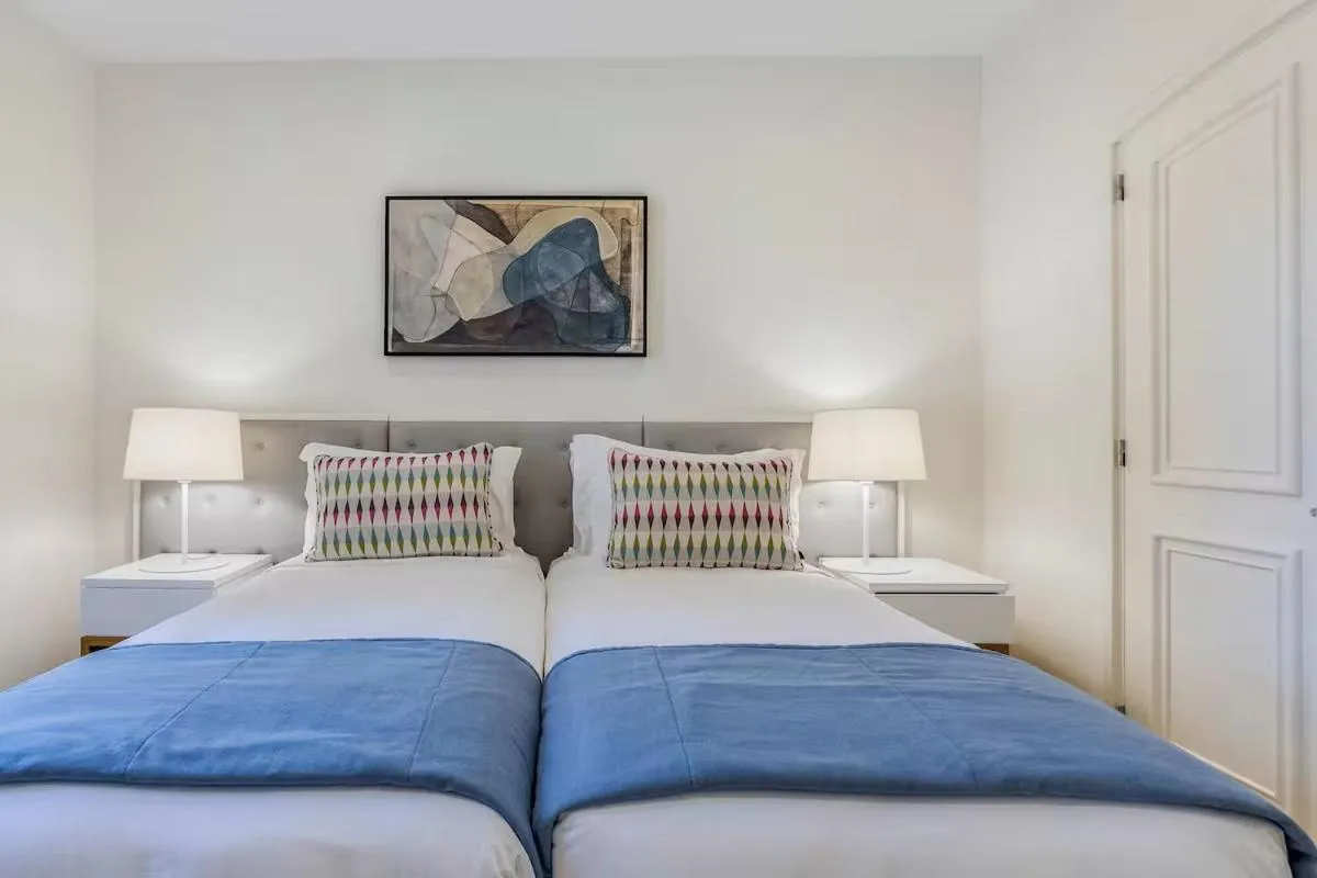 Bedroom, Bed in Pine Cliffs Village