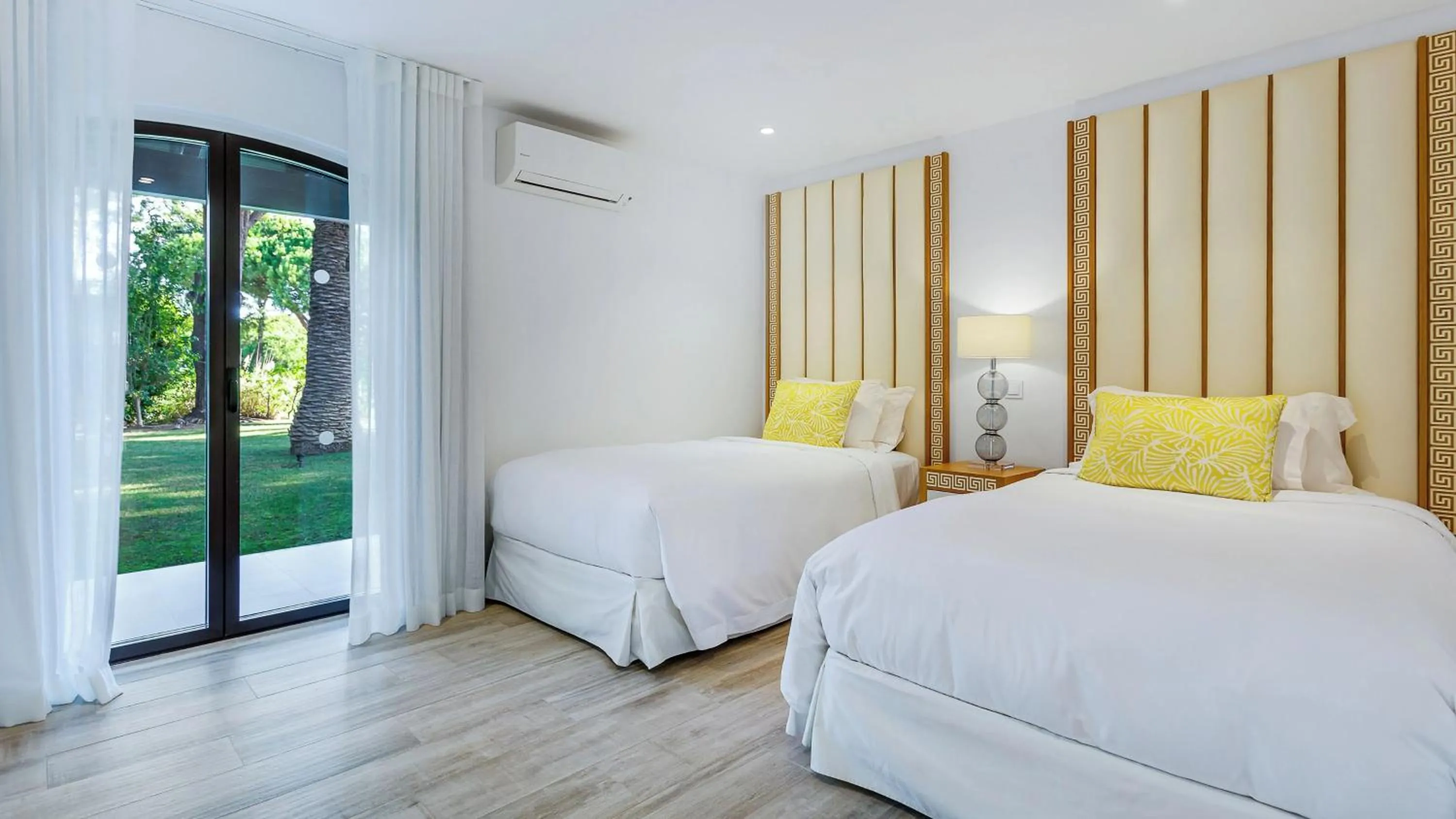 Bed in Pine Cliffs Village