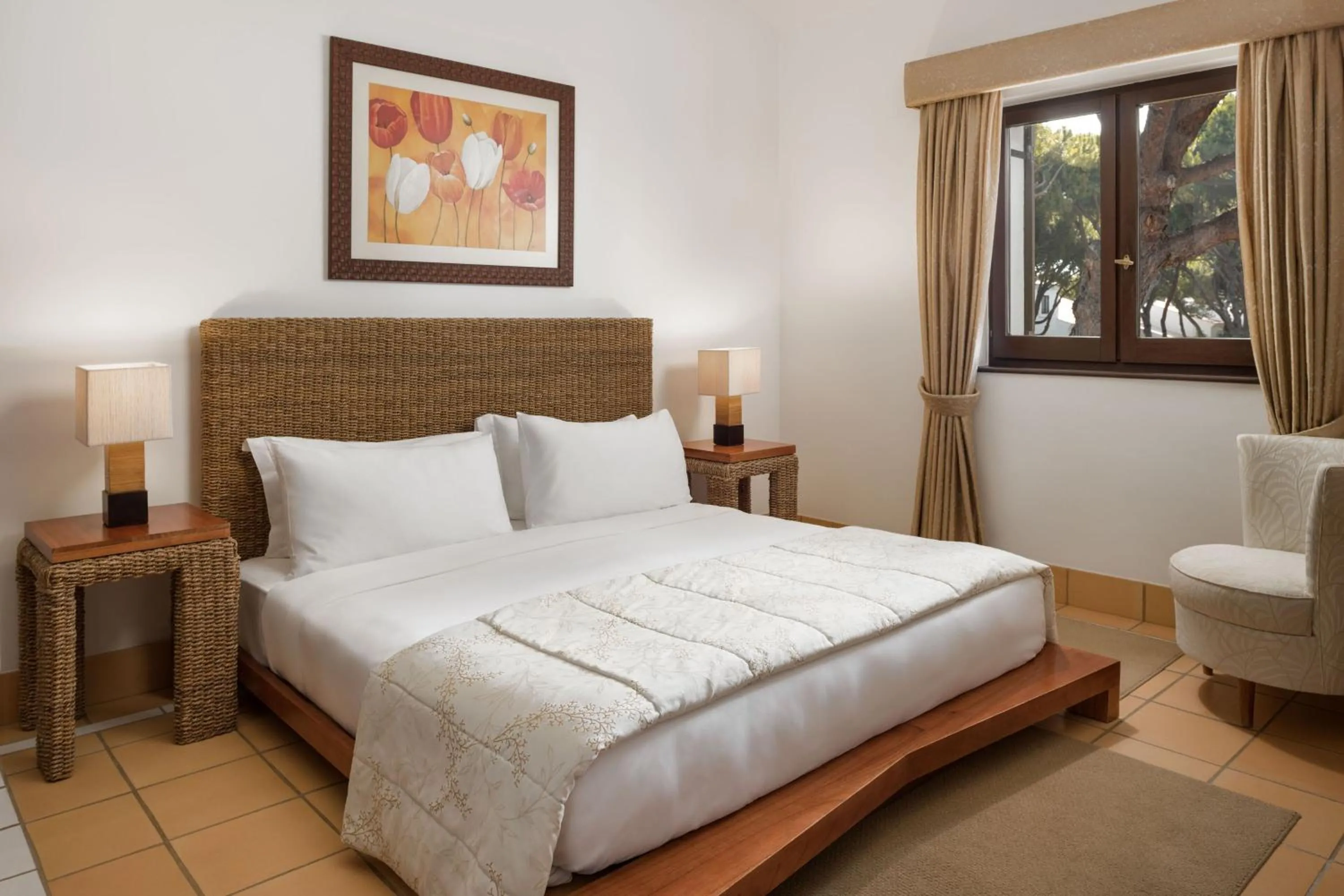 Bed in Pine Cliffs Village