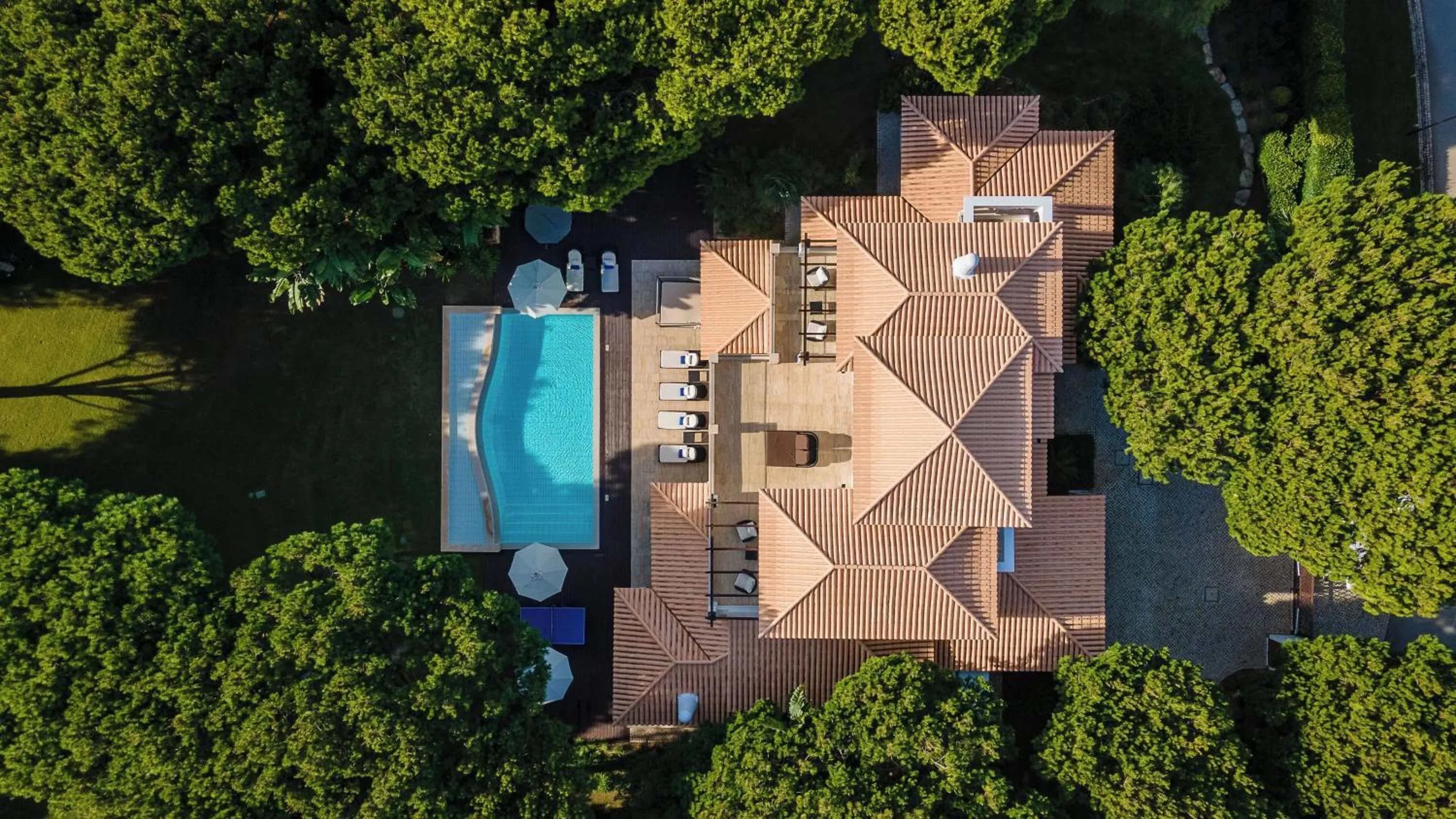 Property building in Pine Cliffs Village