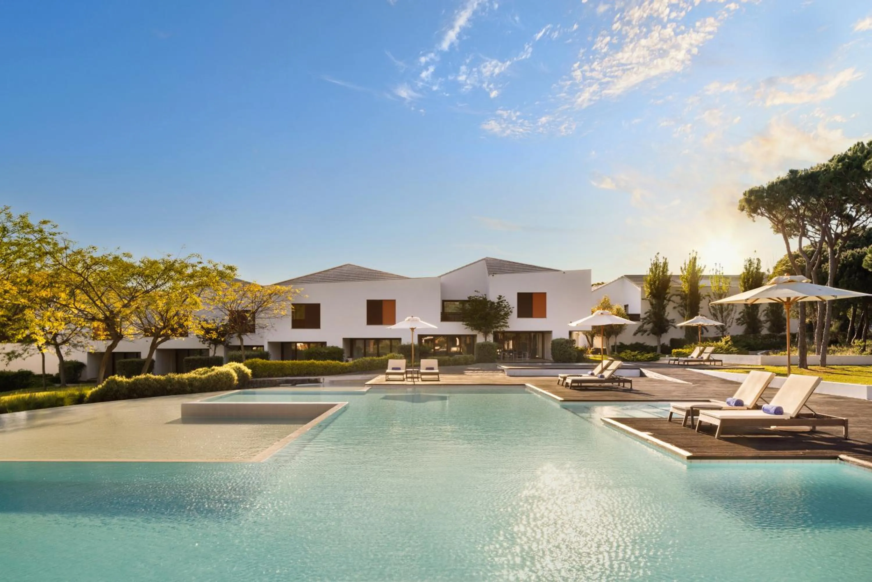 Swimming pool in Pine Cliffs Village