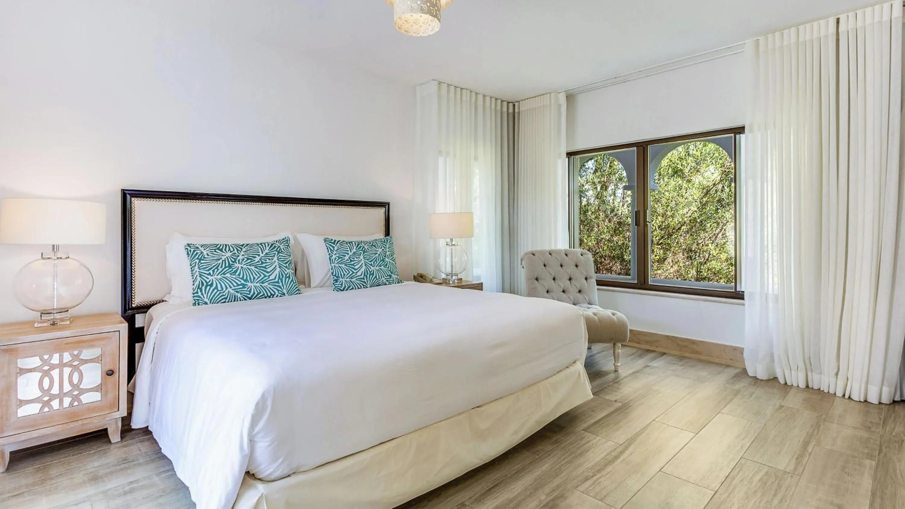 Bed in Pine Cliffs Village