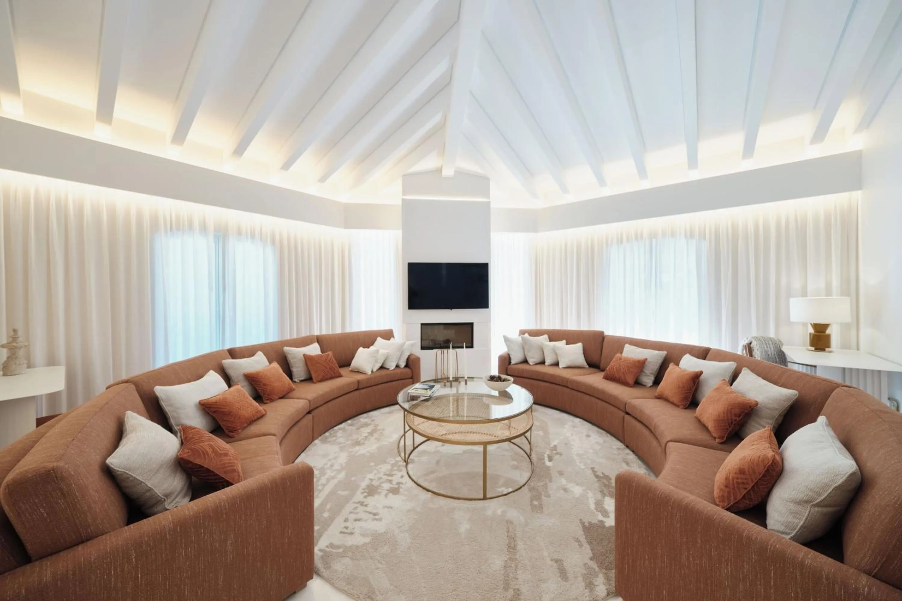 Living room in Pine Cliffs Village