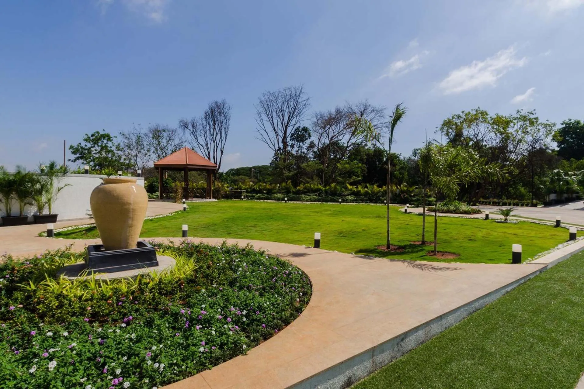 StayVista's Bianco Villa - Hill-View Villa with Private Pool, Jacuzzi, Gym & Games Room