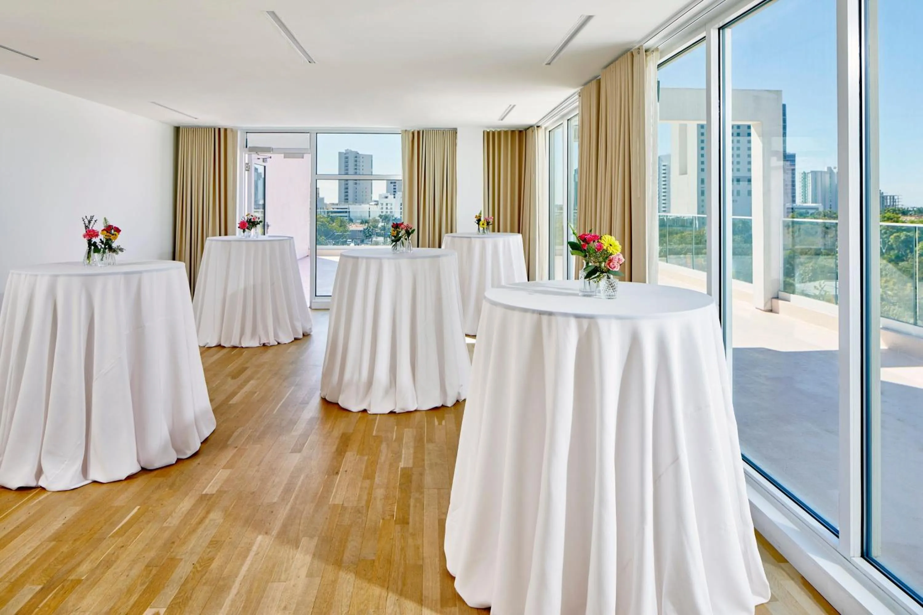 Meeting/conference room in The Sarasota Modern, a Tribute Portfolio Hotel