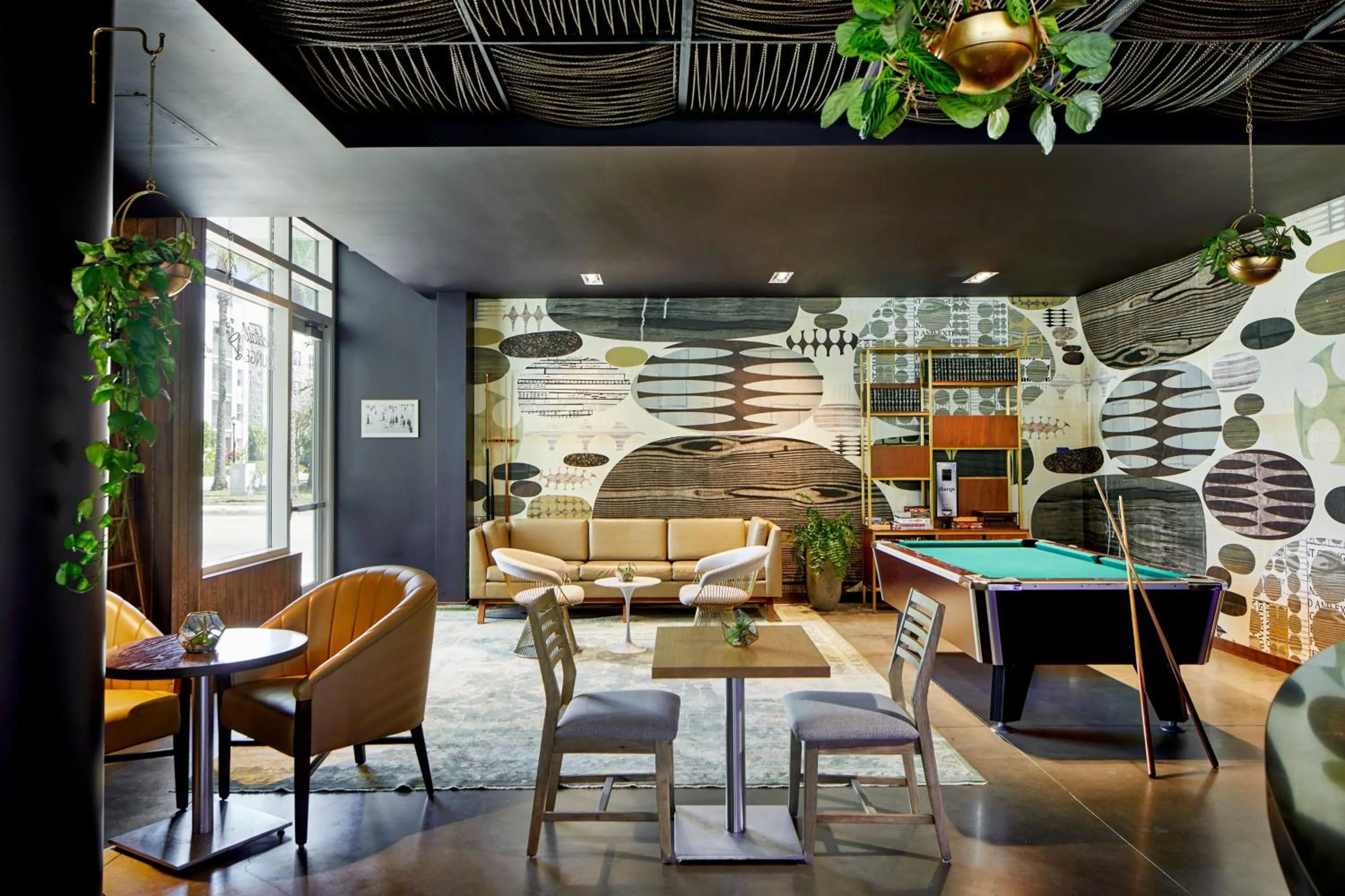 Swimming pool in The Sarasota Modern, a Tribute Portfolio Hotel