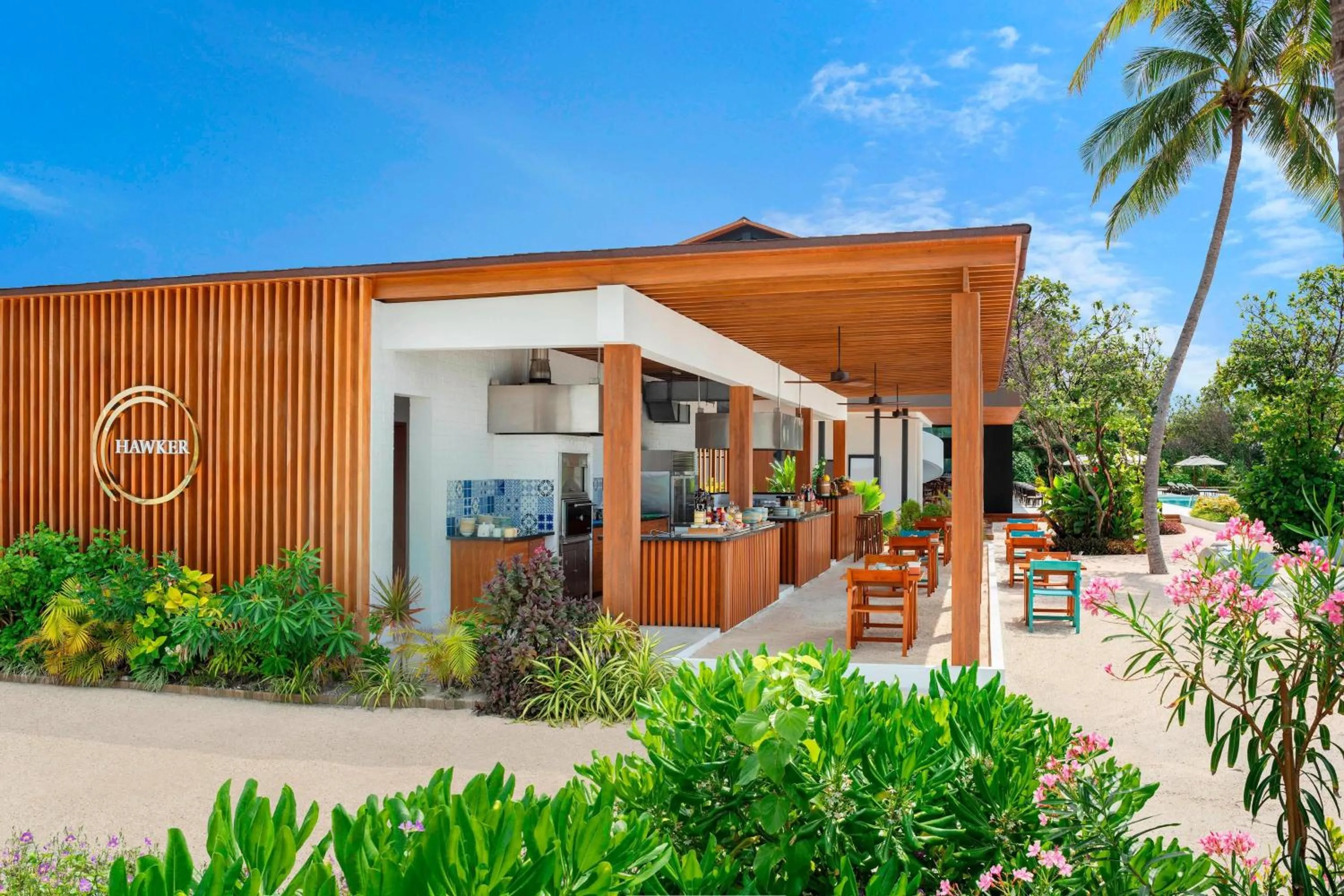 Restaurant/places to eat in The Westin Maldives Miriandhoo Resort