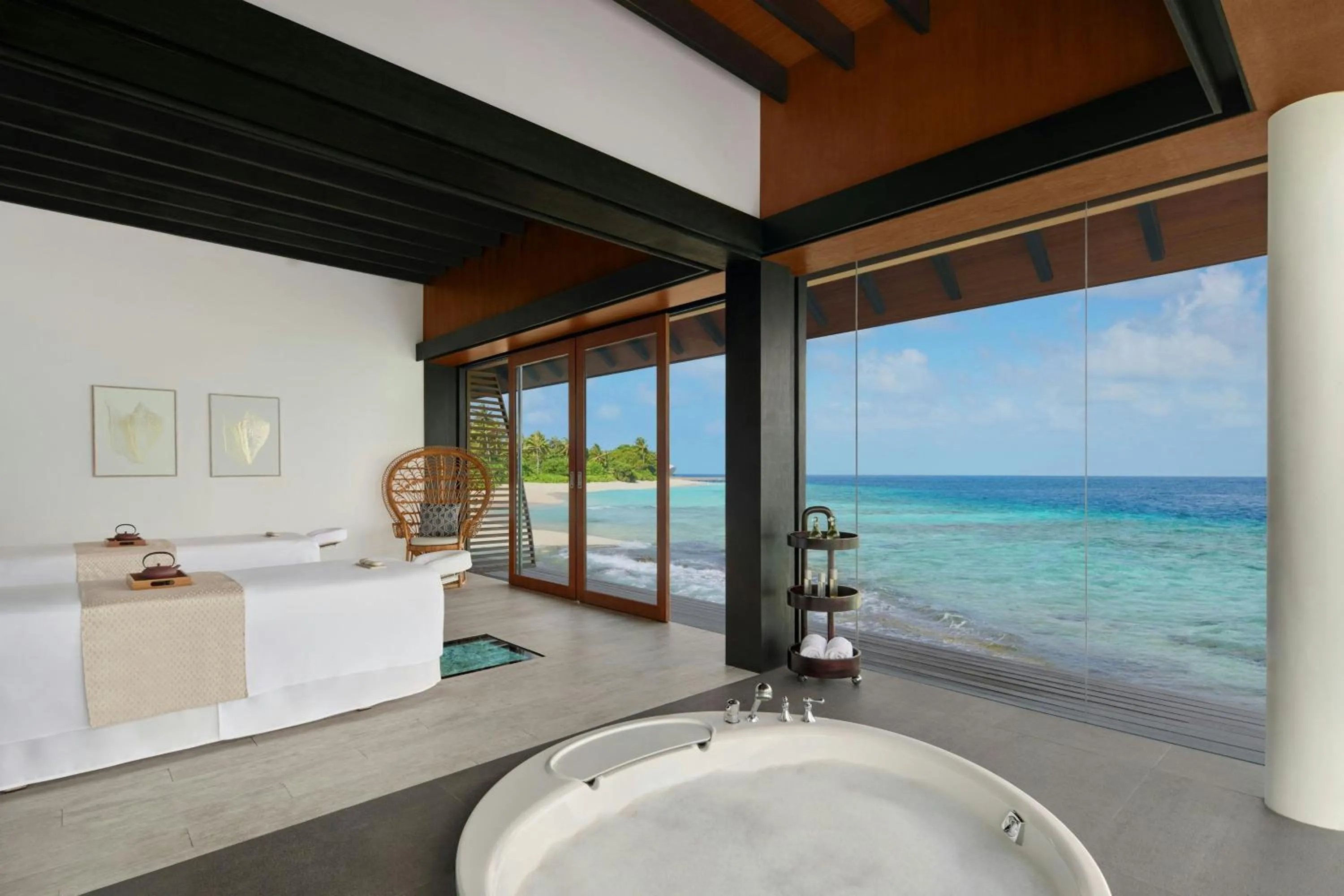 Spa and wellness centre/facilities in The Westin Maldives Miriandhoo Resort