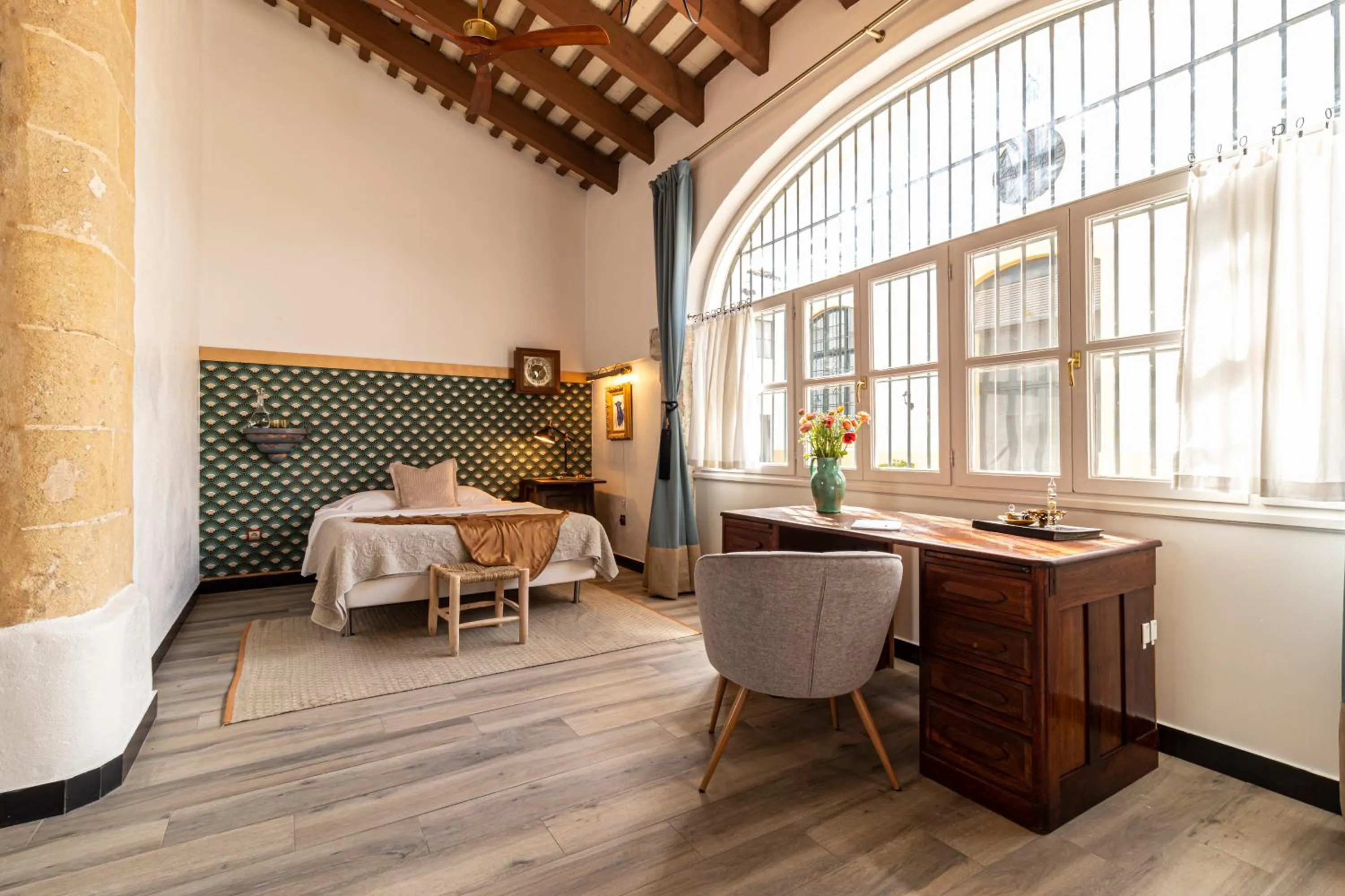 Apartment with Terrace in Entre Bodegas Jerez