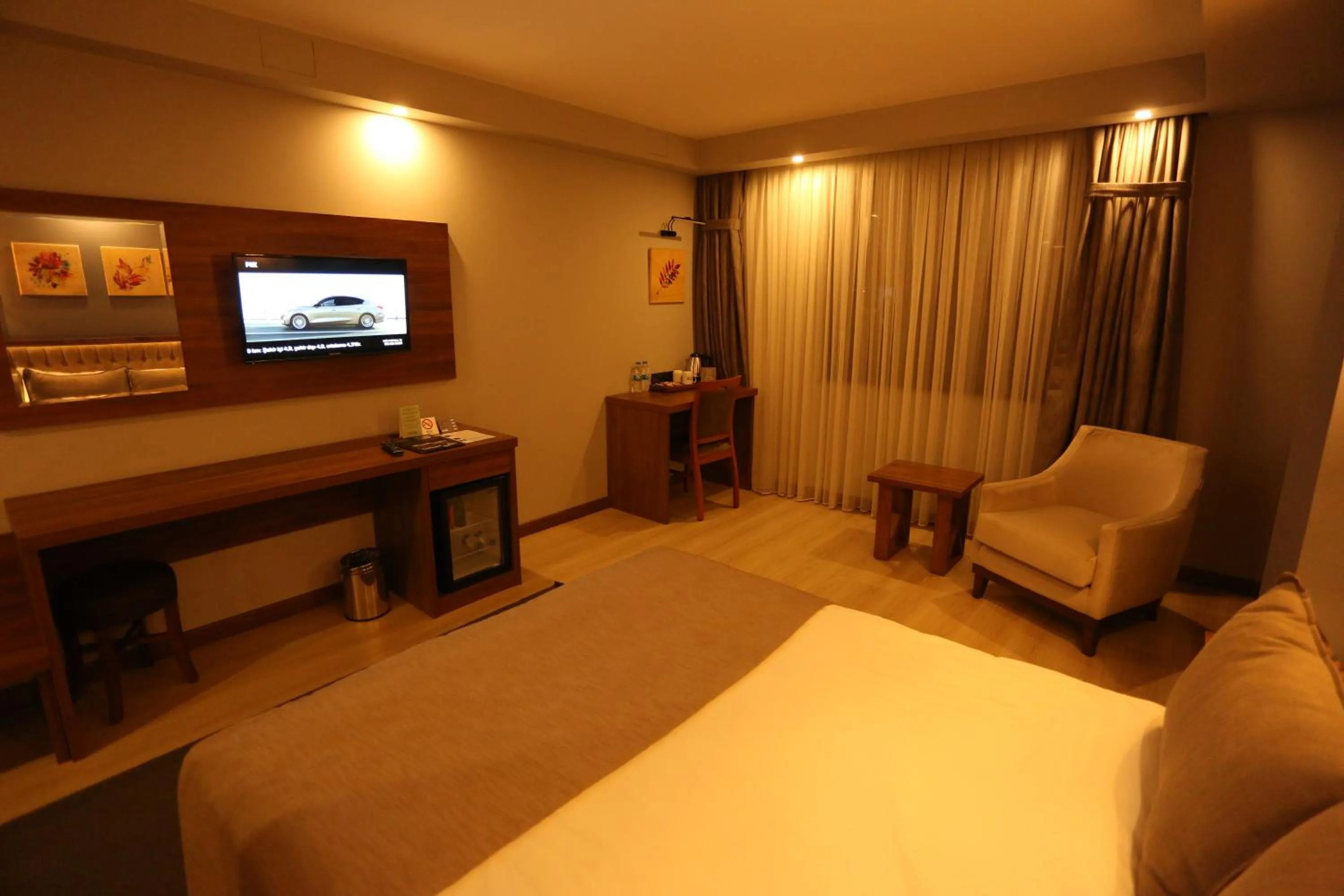 Bed in Oytun Park Hotel