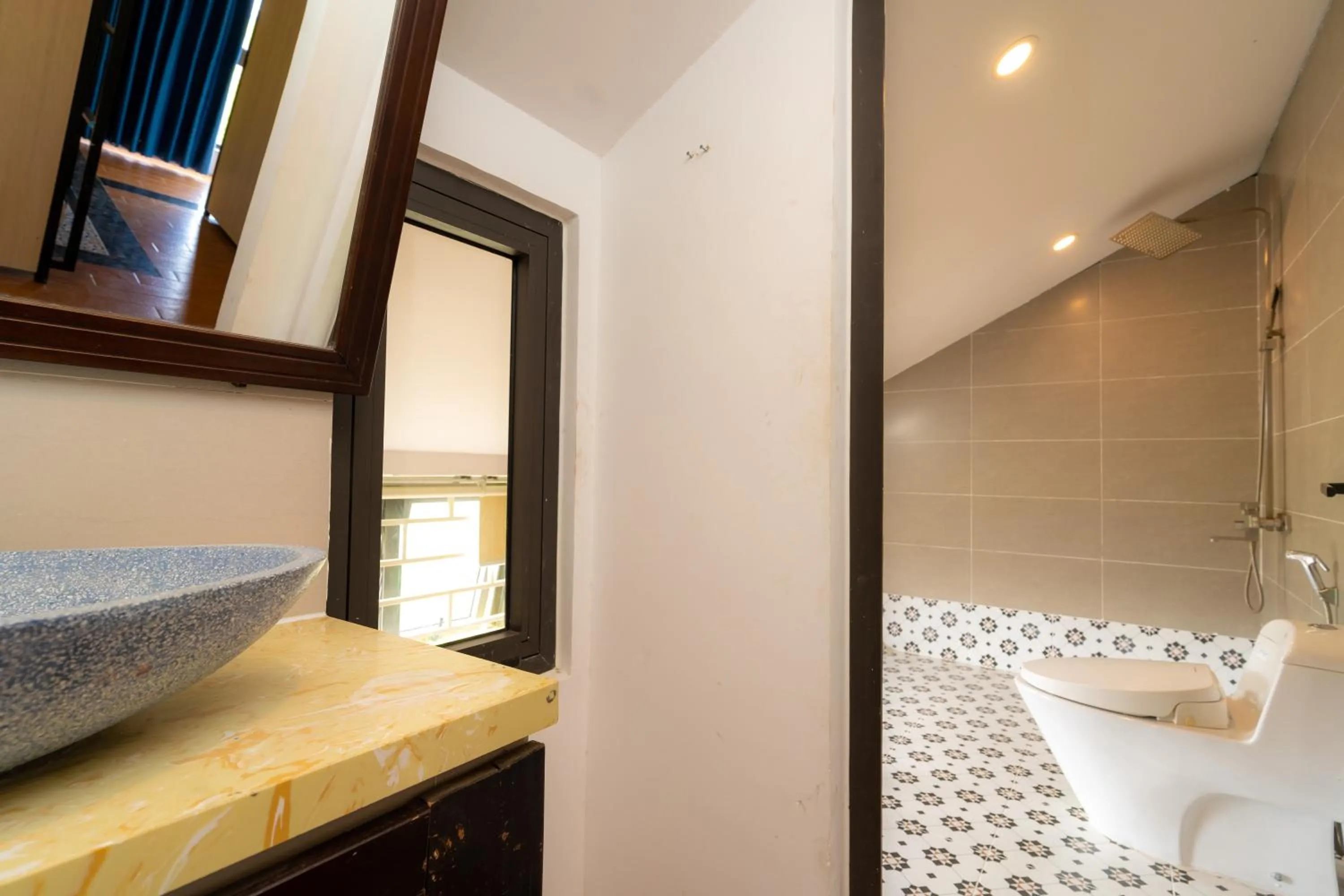 The Cuckoo's Nest Hostel and Bar managed by Hoianese