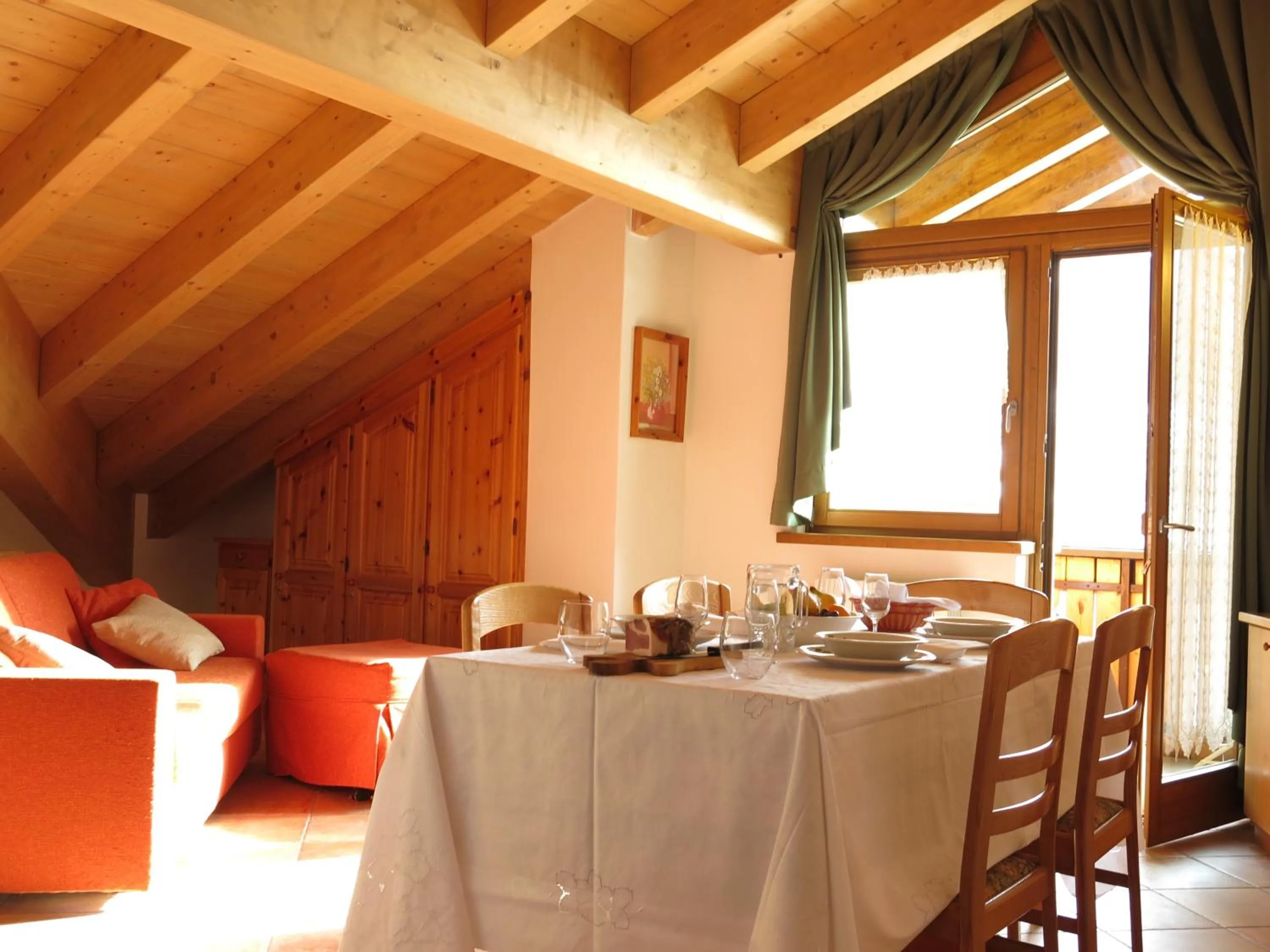 Dining area in Baita al Pian