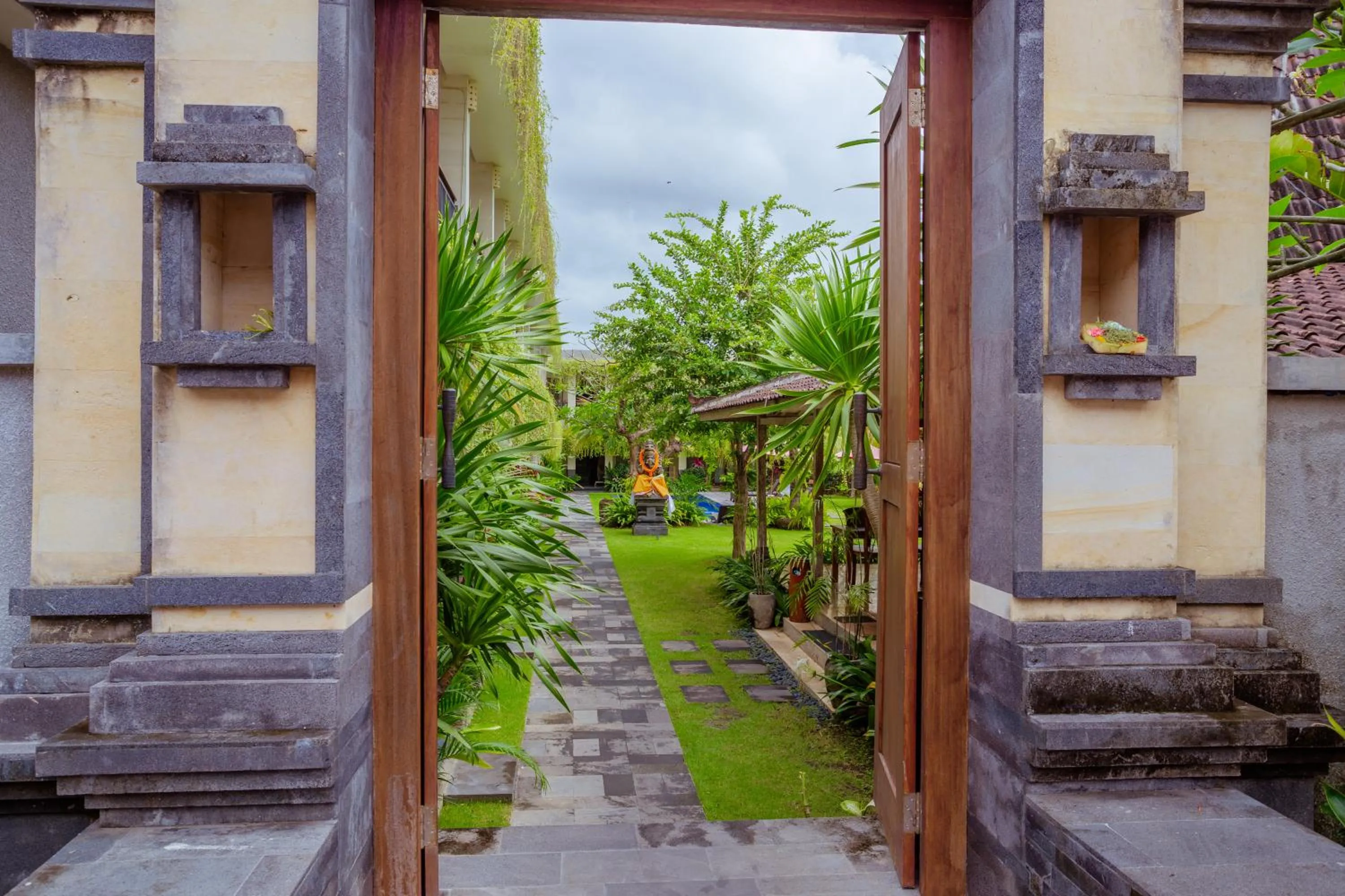Facade/entrance in Puri Canggu Rooms 2