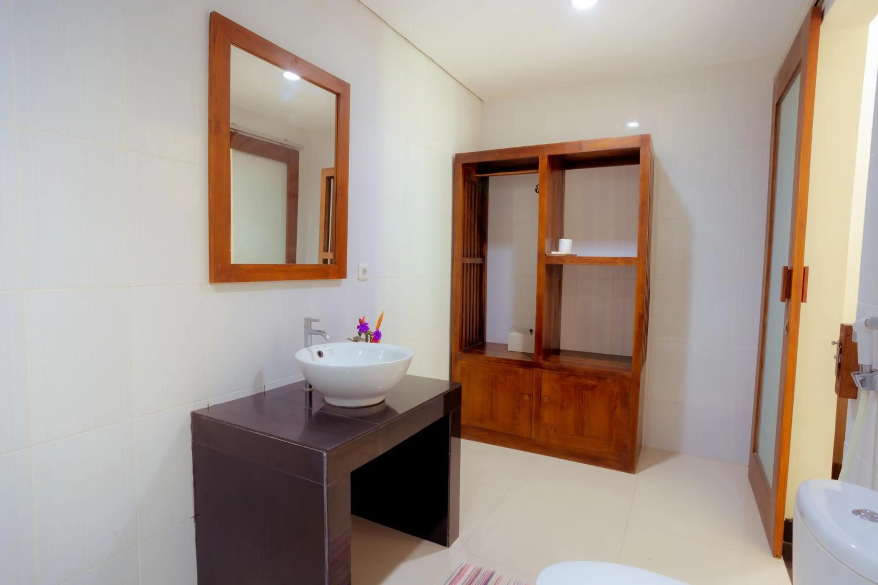 Bathroom in Puri Canggu Rooms 2