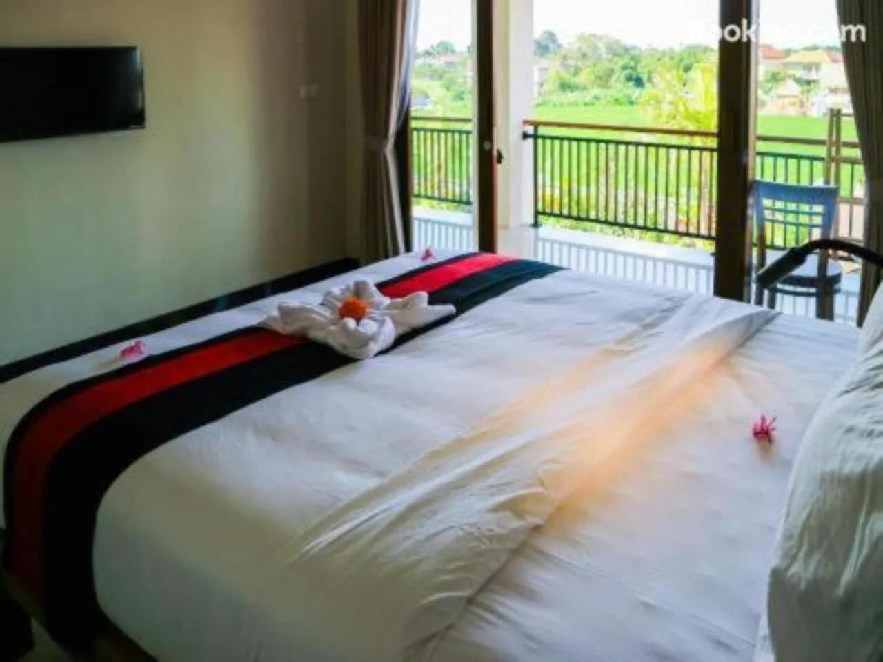 Bed in Puri Canggu Rooms 2