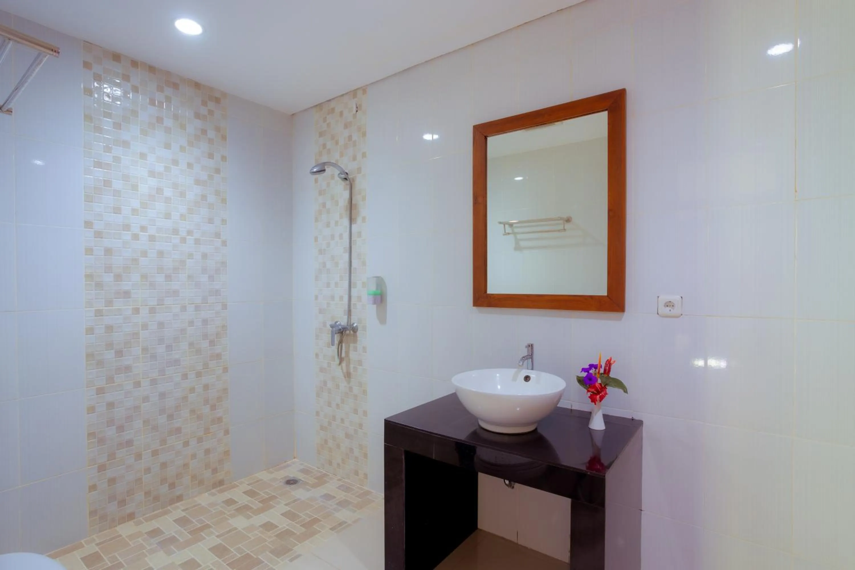 Bathroom in Puri Canggu Rooms 2