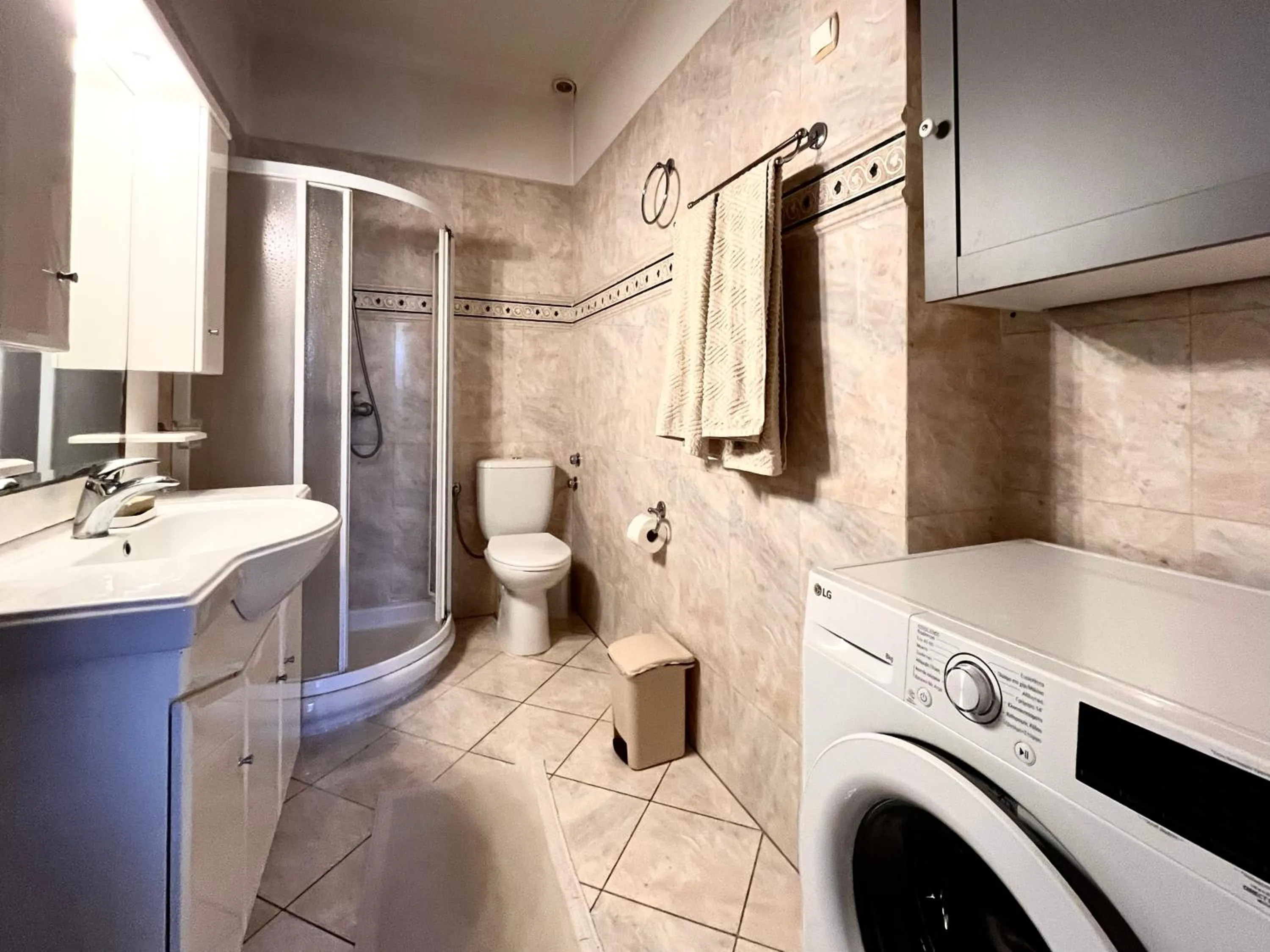 Bathroom in Pantheon Apartments & Studios