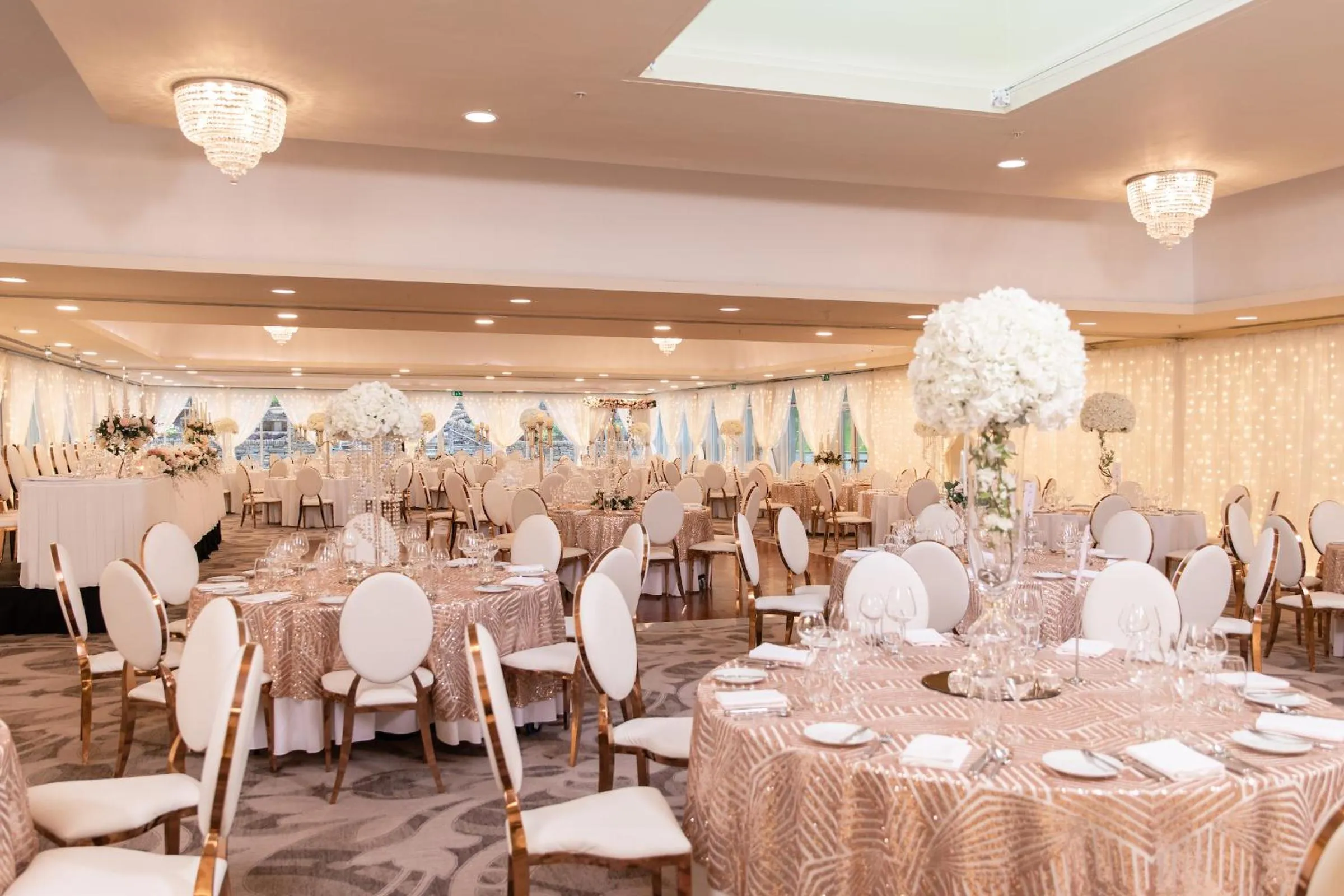 wedding in Lough Eske Castle