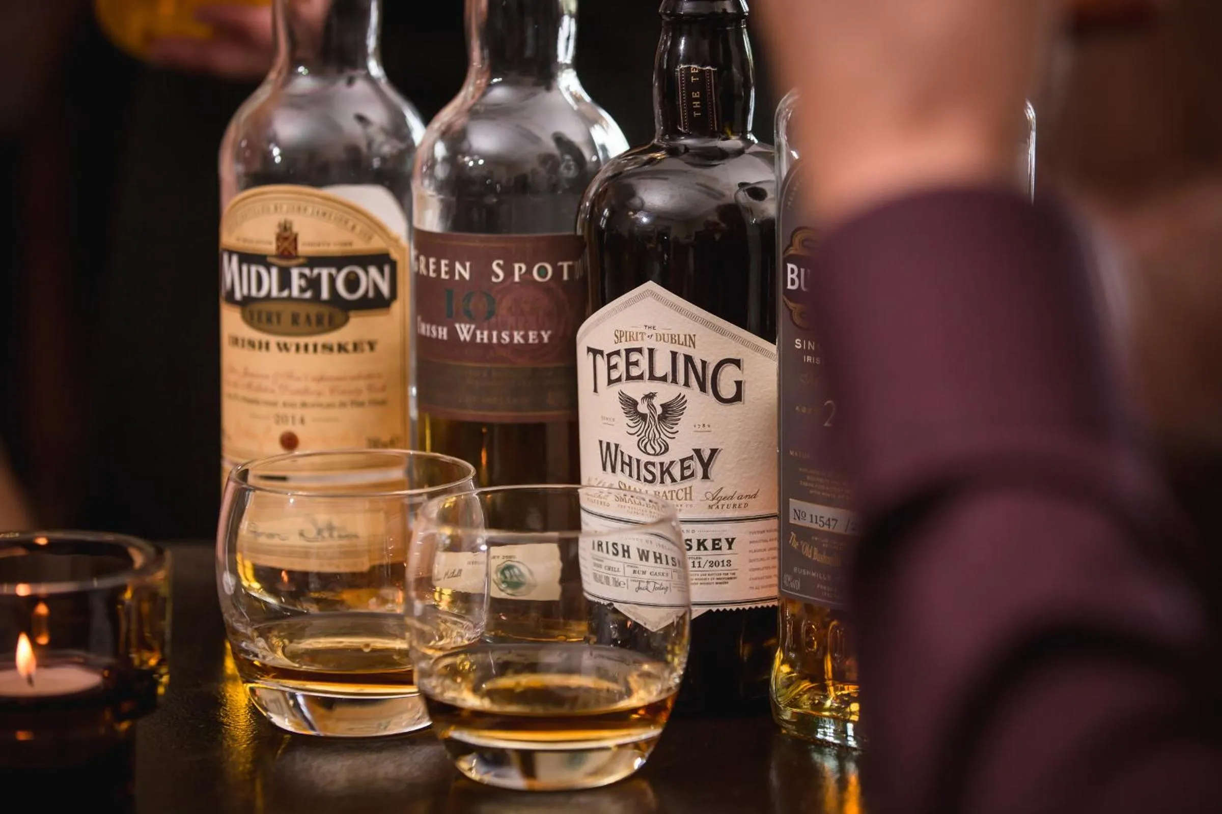 Lounge or bar in Lough Eske Castle