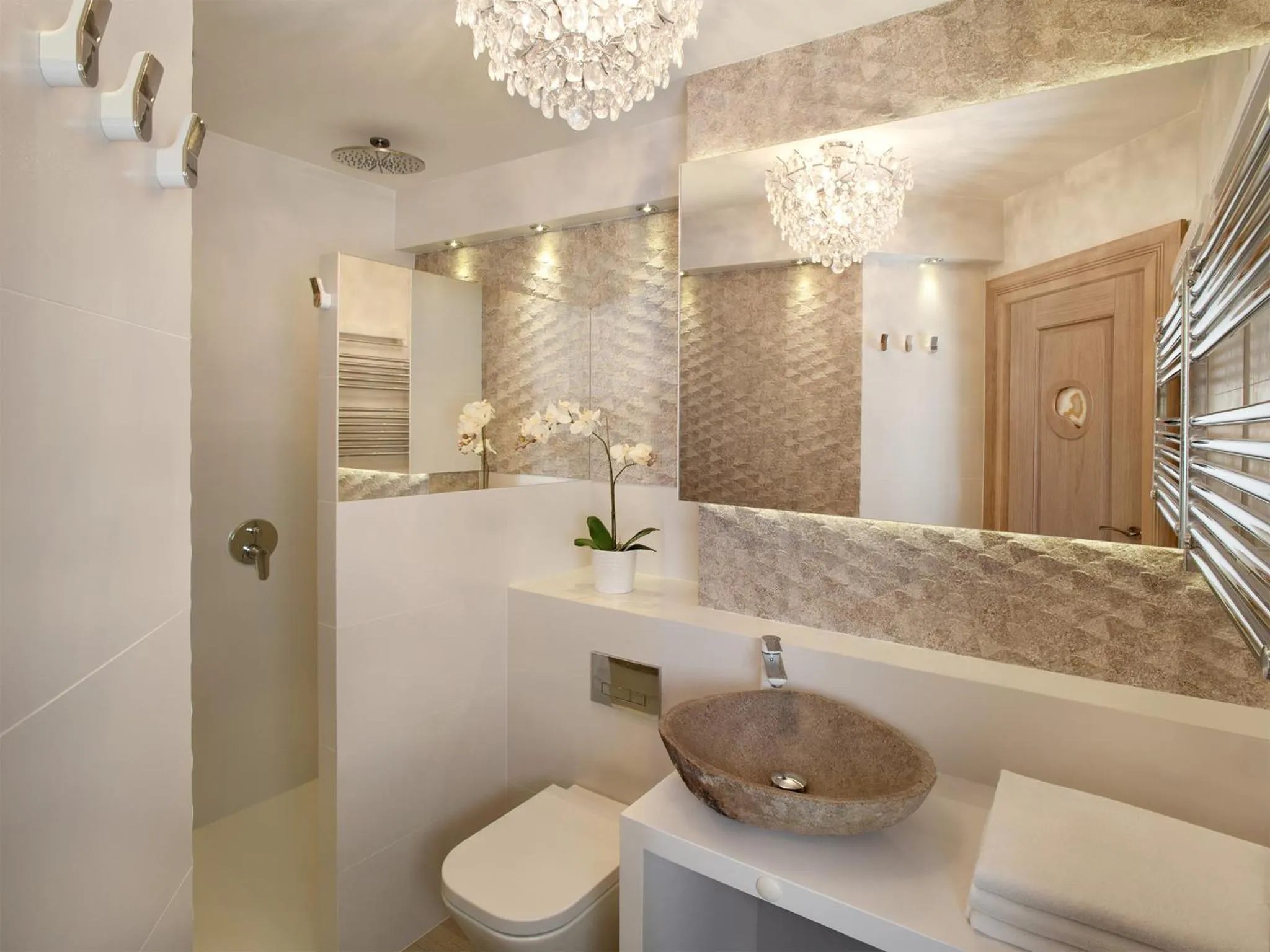 Bathroom in Parkside Apartments Old Town