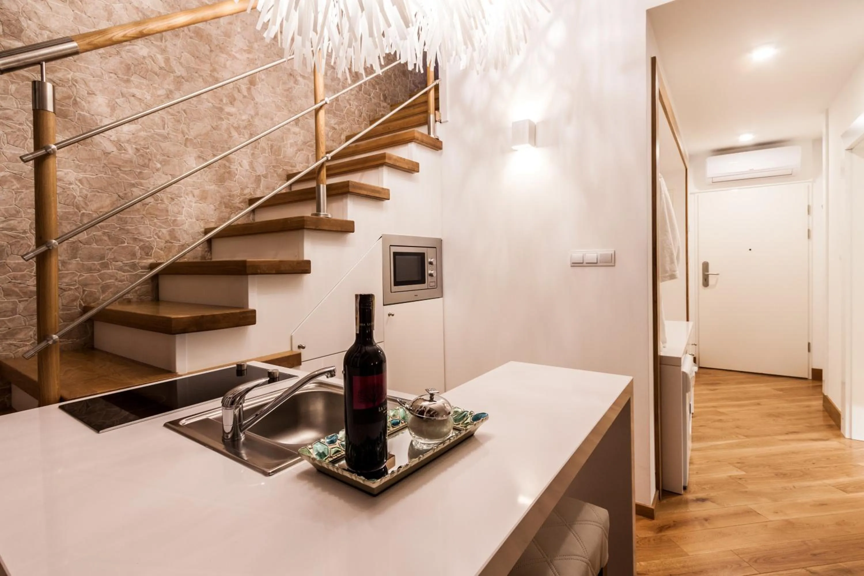 Kitchen or kitchenette in Parkside Apartments Old Town