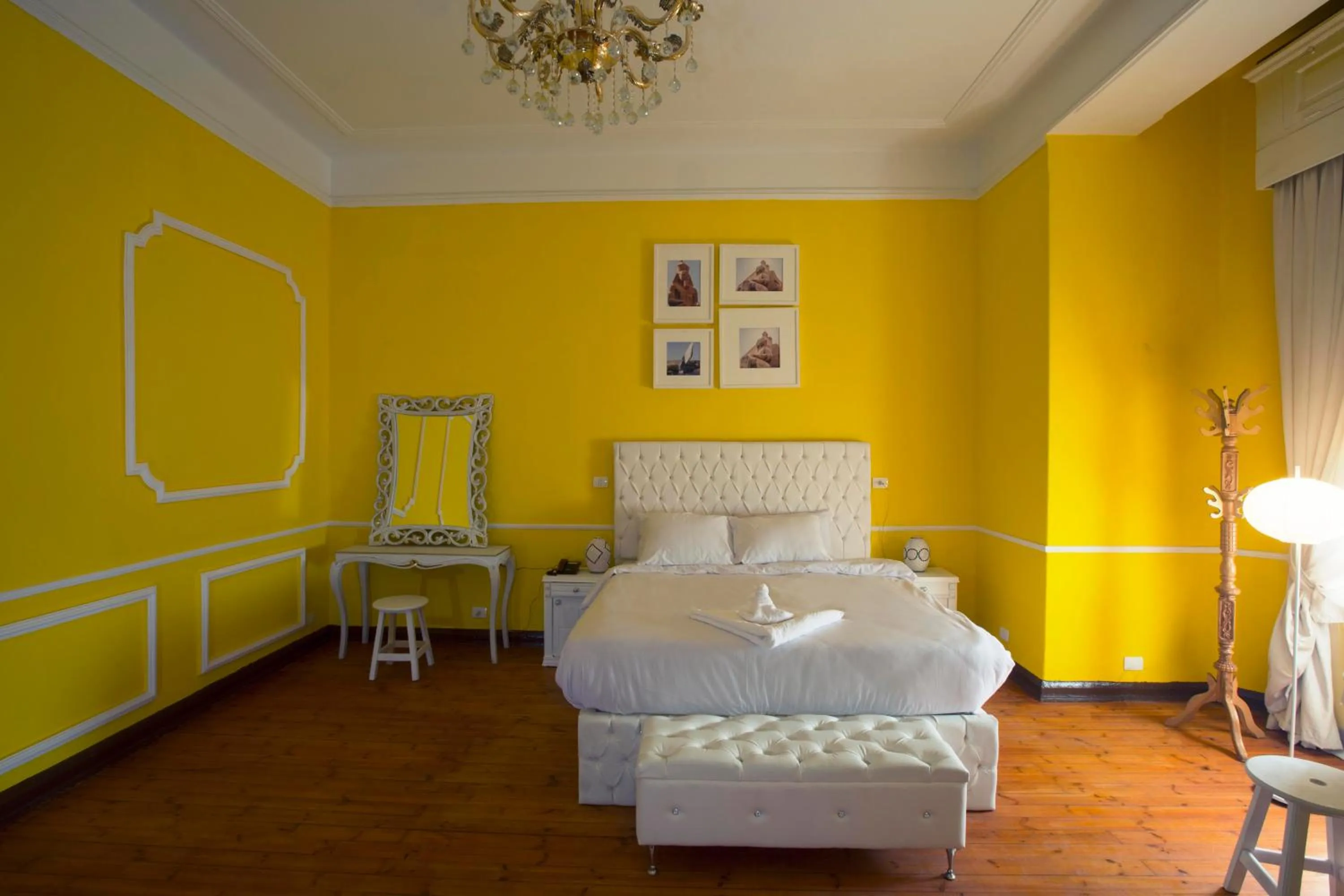 Bed in Tahrir Plaza Suites - Museum View