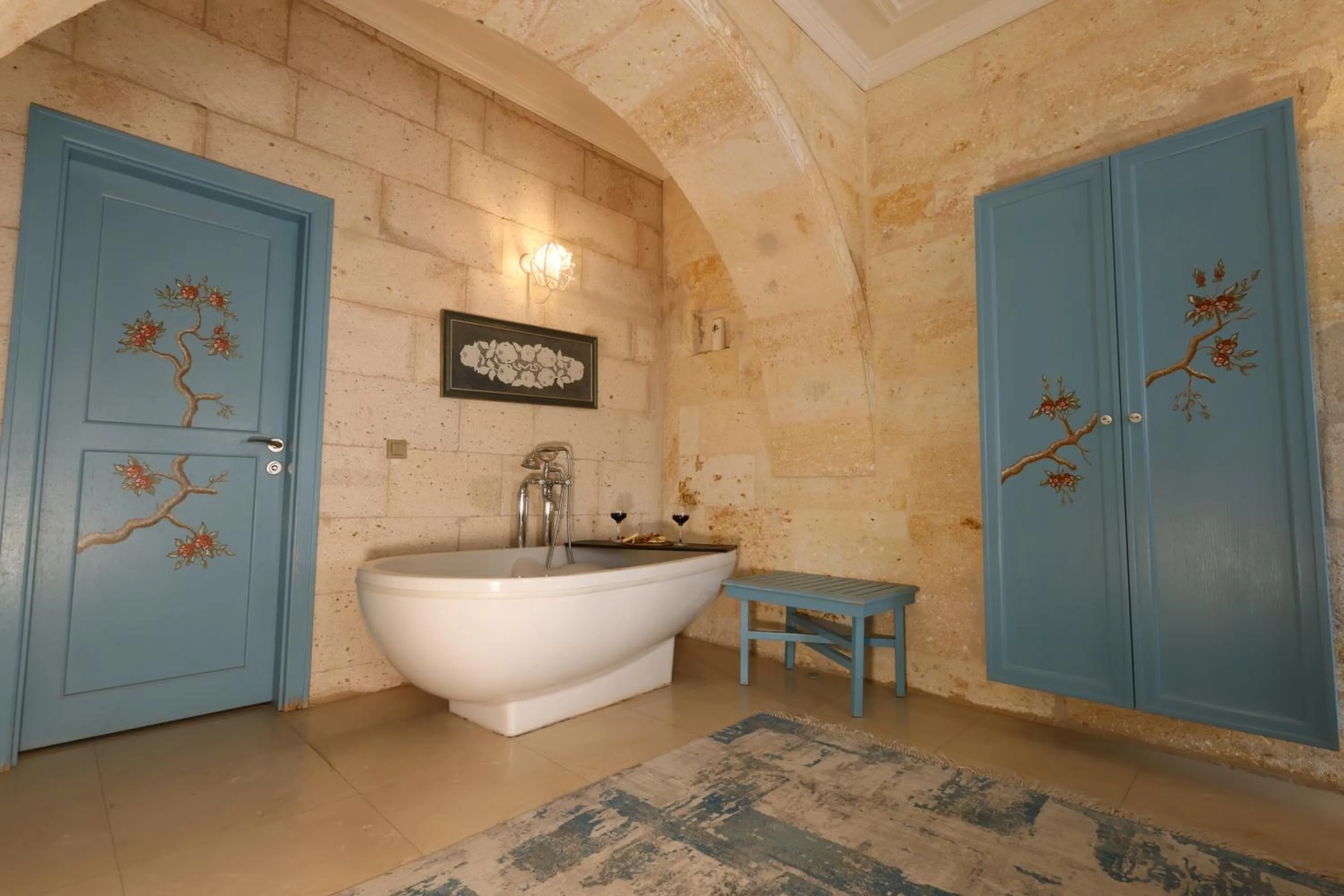 Bathroom in Anatelein Cave Hotel