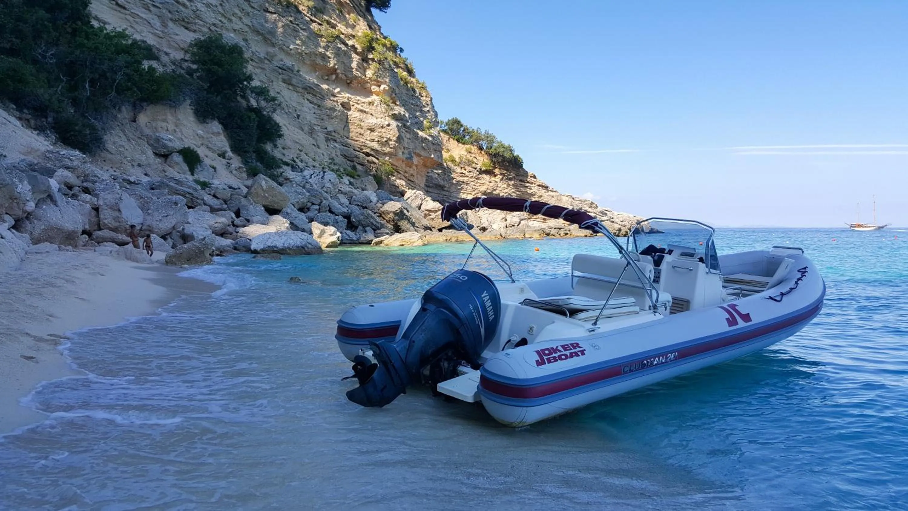 Hiking in B&B Fradama' Holiday