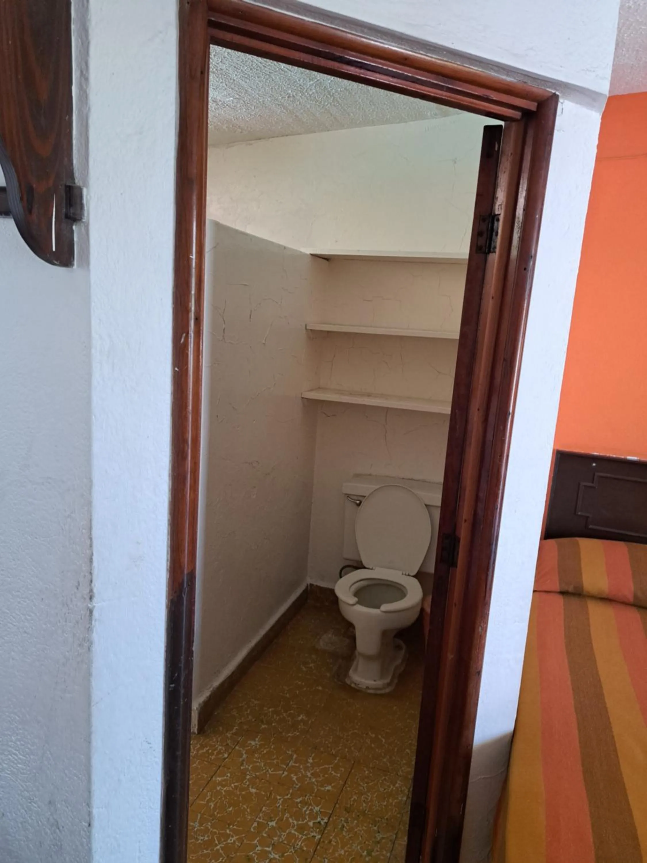 Toilet in Hotel Playa Azul