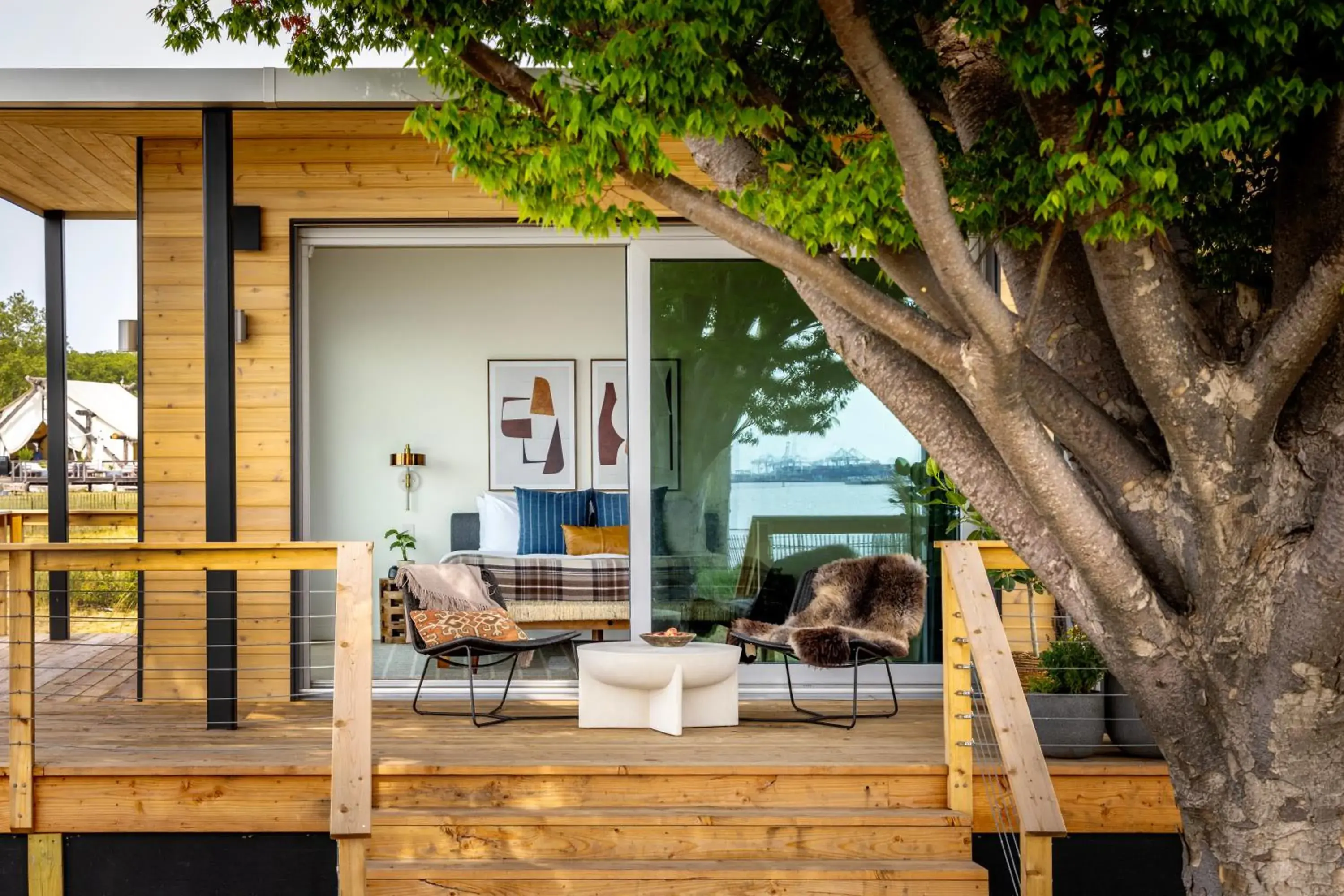 The Outlook Suite in Collective Retreats Governors Island The Outlook Suite in Collective Retreats Governors Island