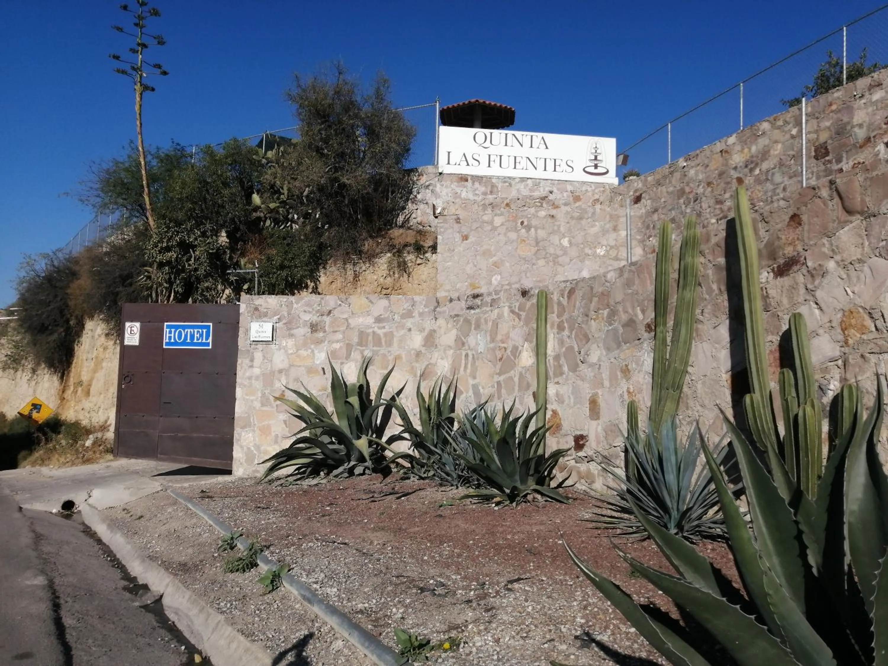 Street view in Hotel Quinta Las Fuentes Bernal