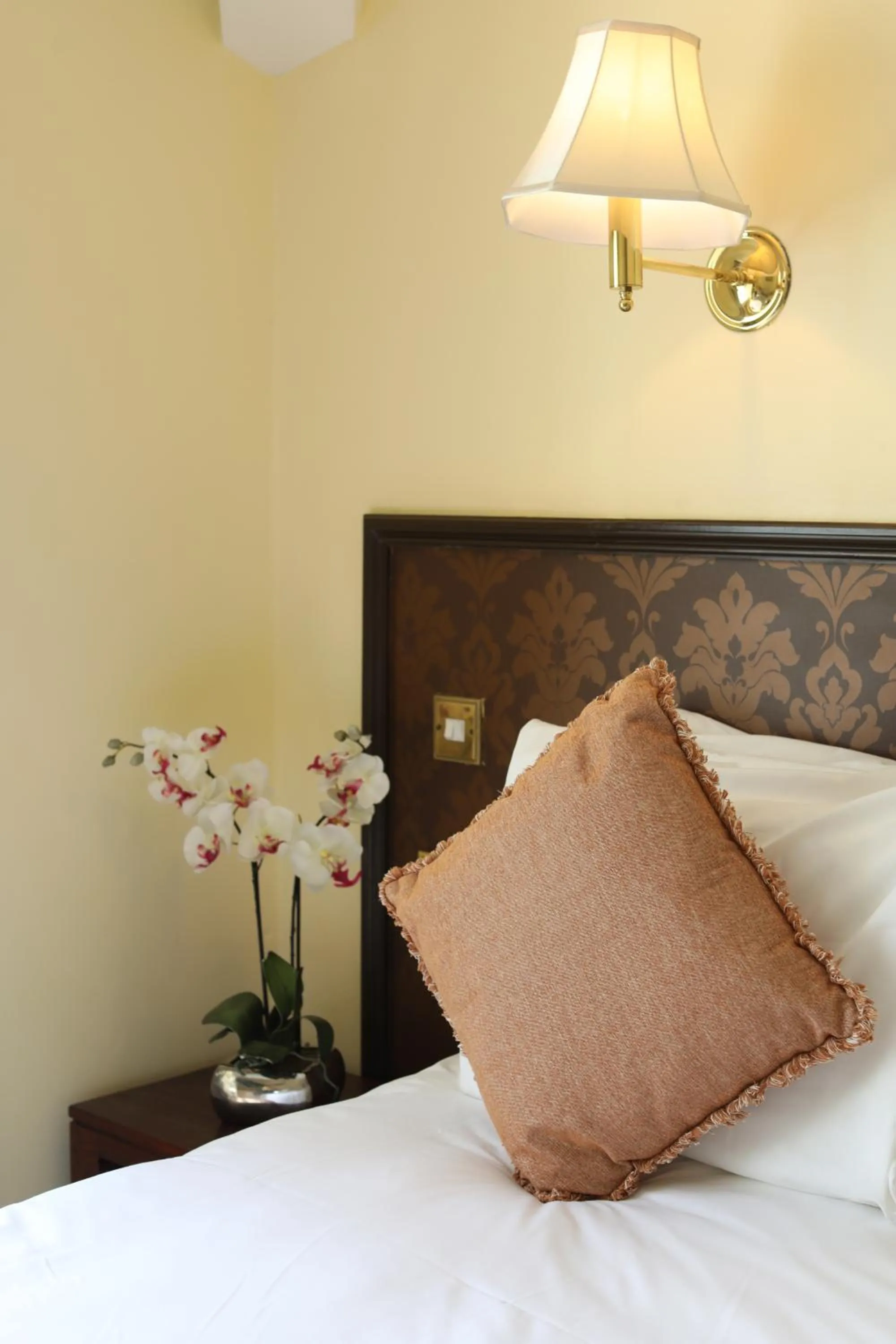 Bedroom, Bed in Killeen House Hotel