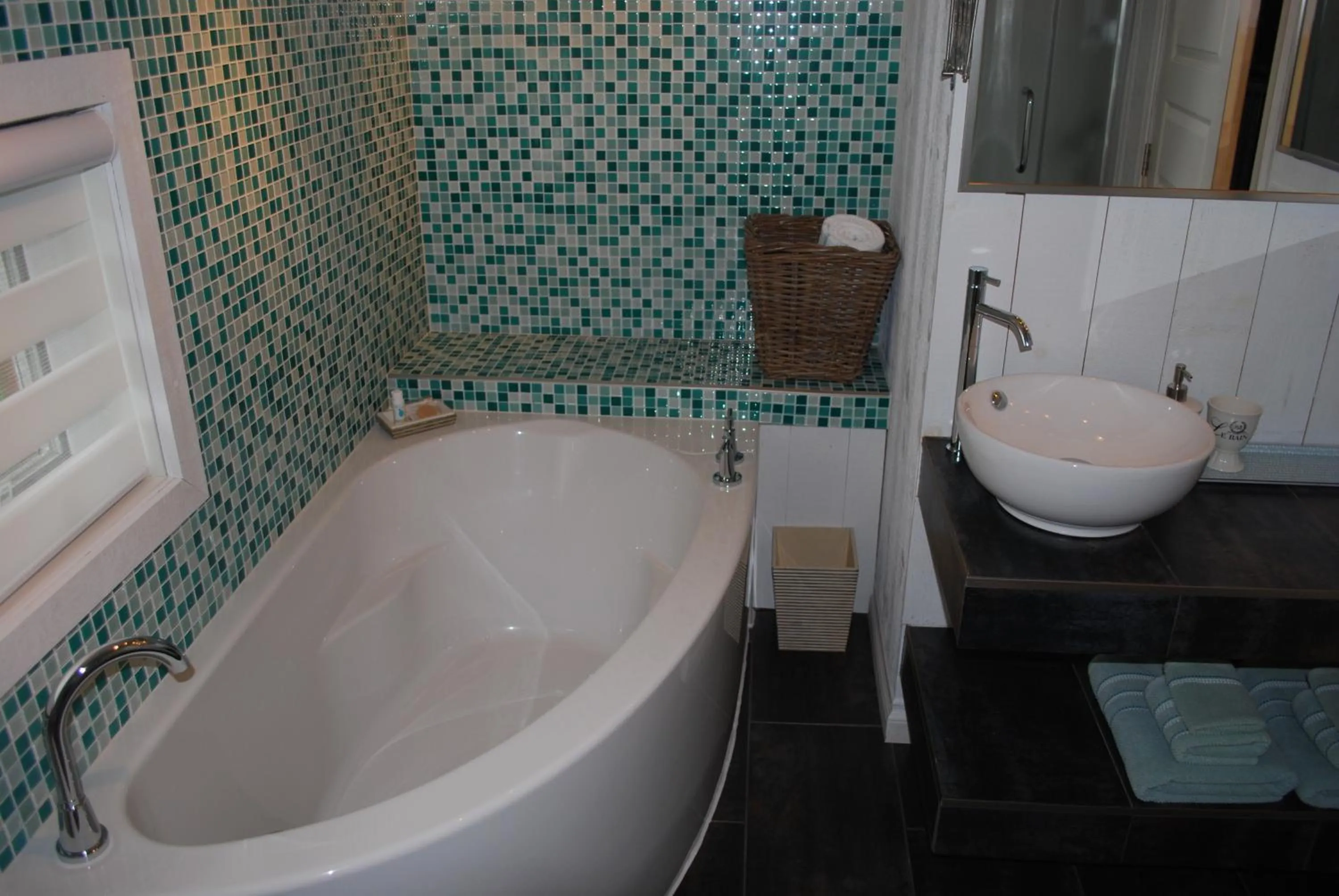 Bathroom in Auberge des Eaux Vives