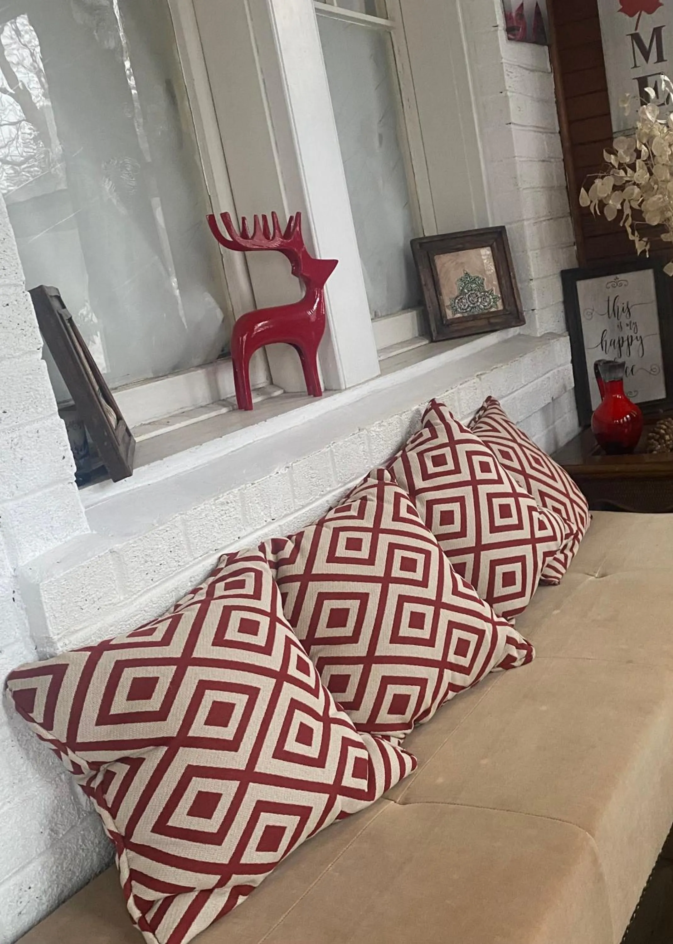 Property building, Bed in Blue Spruce Bed and Breakfast Muskoka