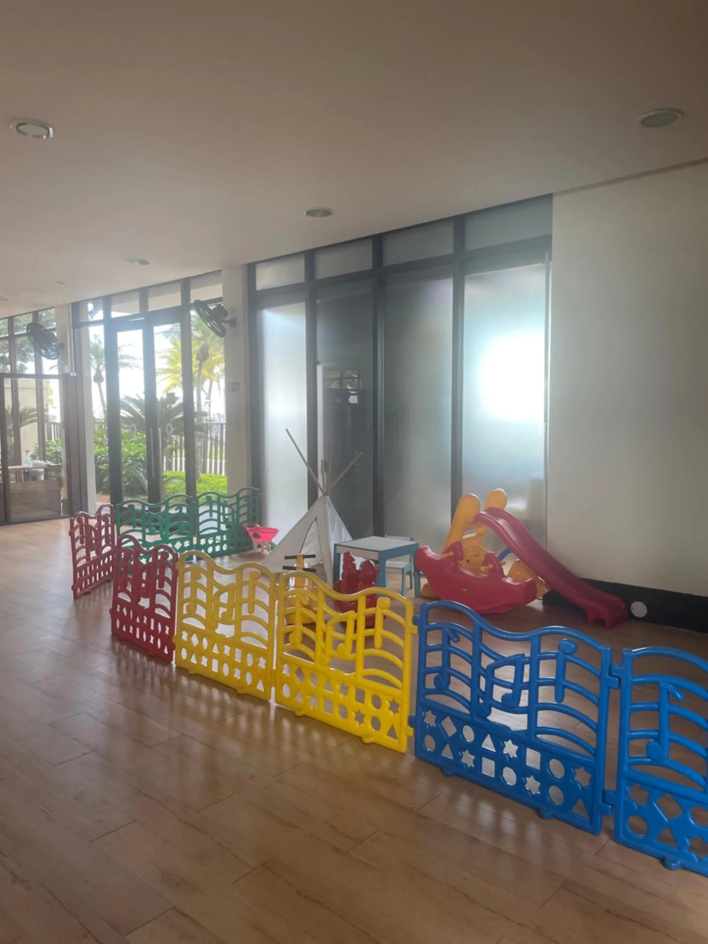 Kids's club in Residências Garcez - Pantai Enseada - Vista Mar