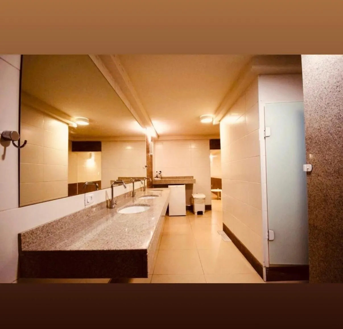 Area and facilities in Residências Garcez - Pantai Enseada - Vista Mar