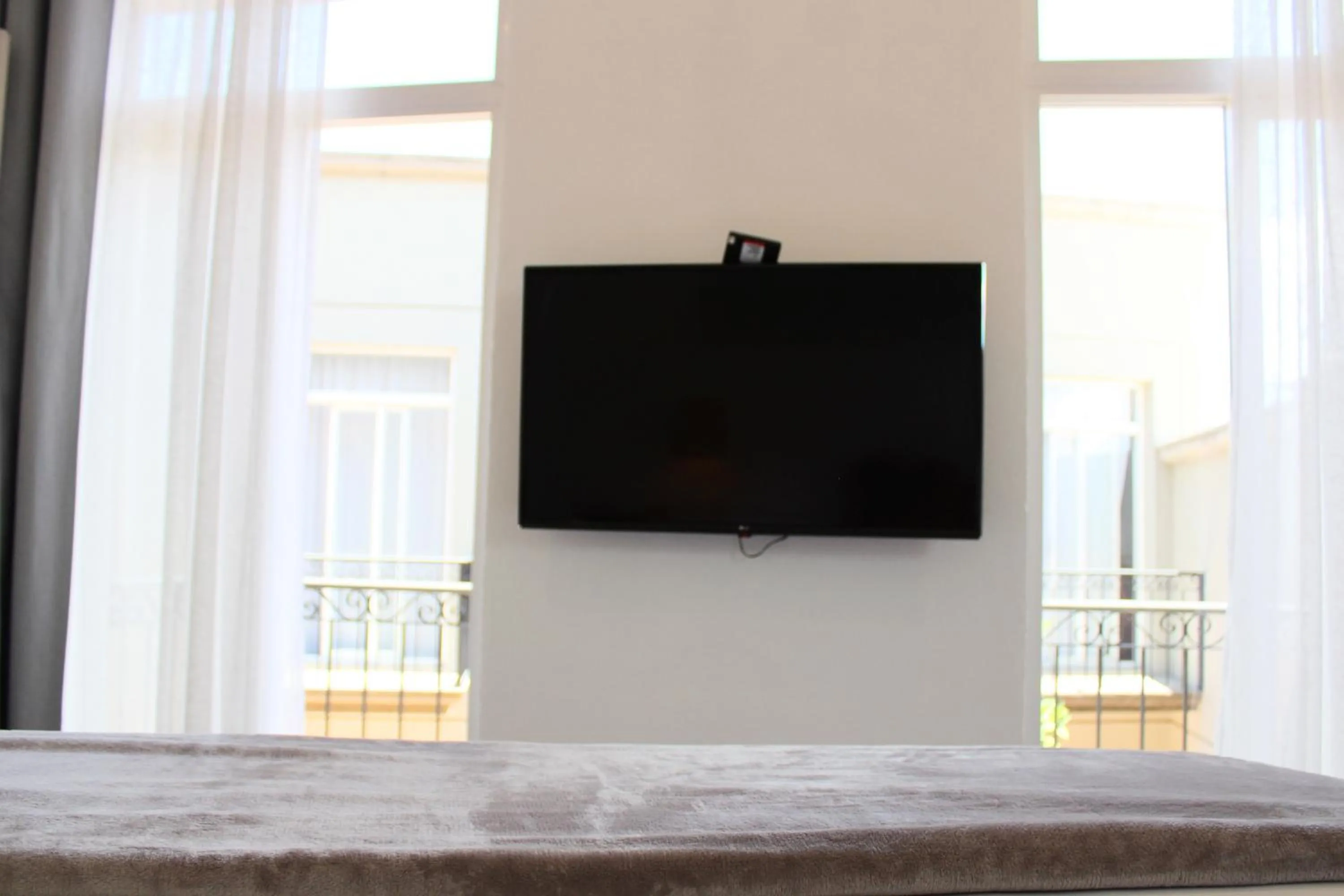 TV and multimedia in Hotel Mamá Carlota