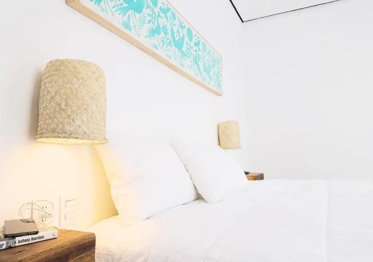 Deluxe King Room - single occupancy in Hotel Mamá Carlota Deluxe King Room - single occupancy in Hotel Mamá Carlota