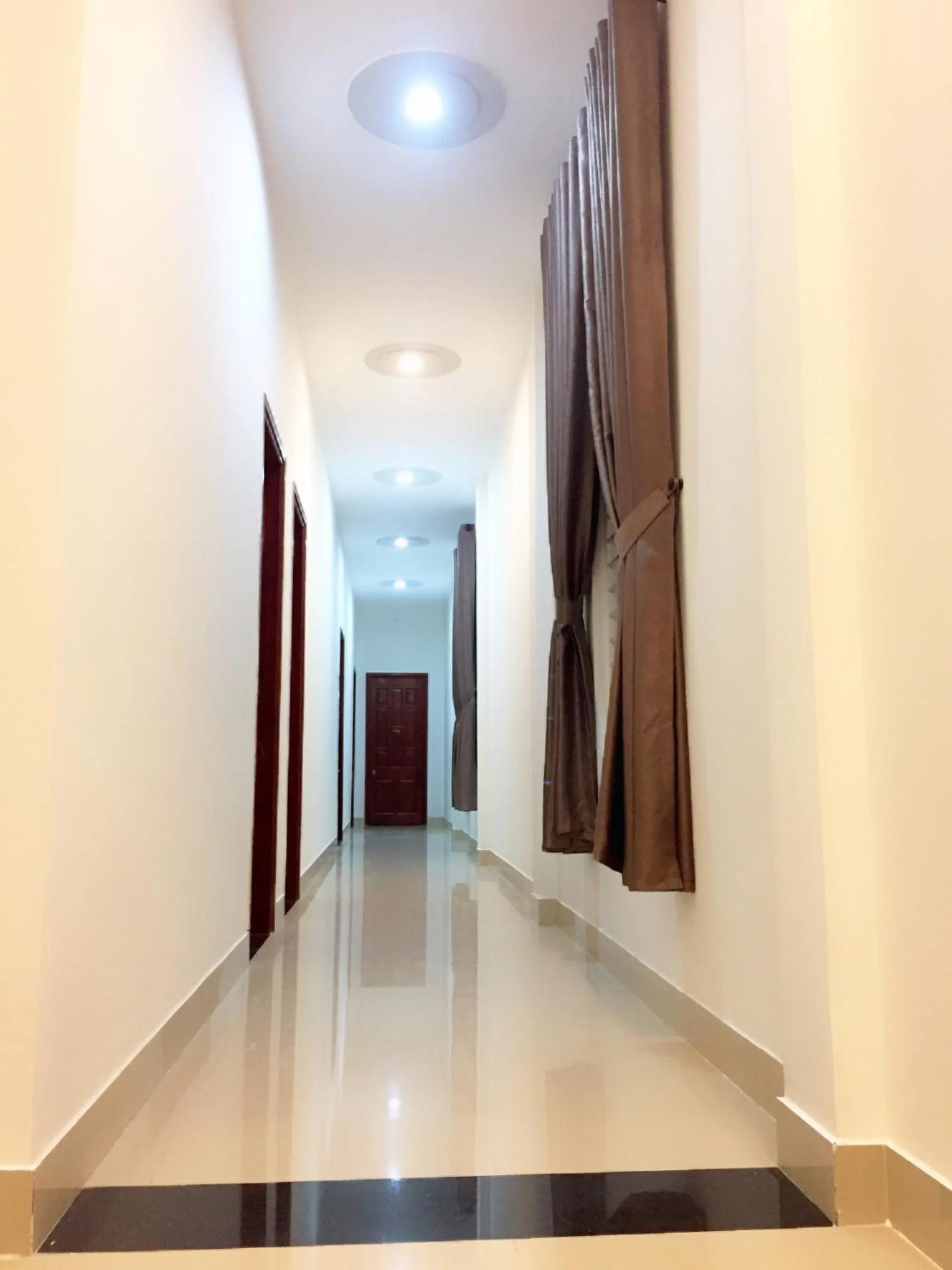 Communal lounge/ TV room in CANH DUONG MOTEL