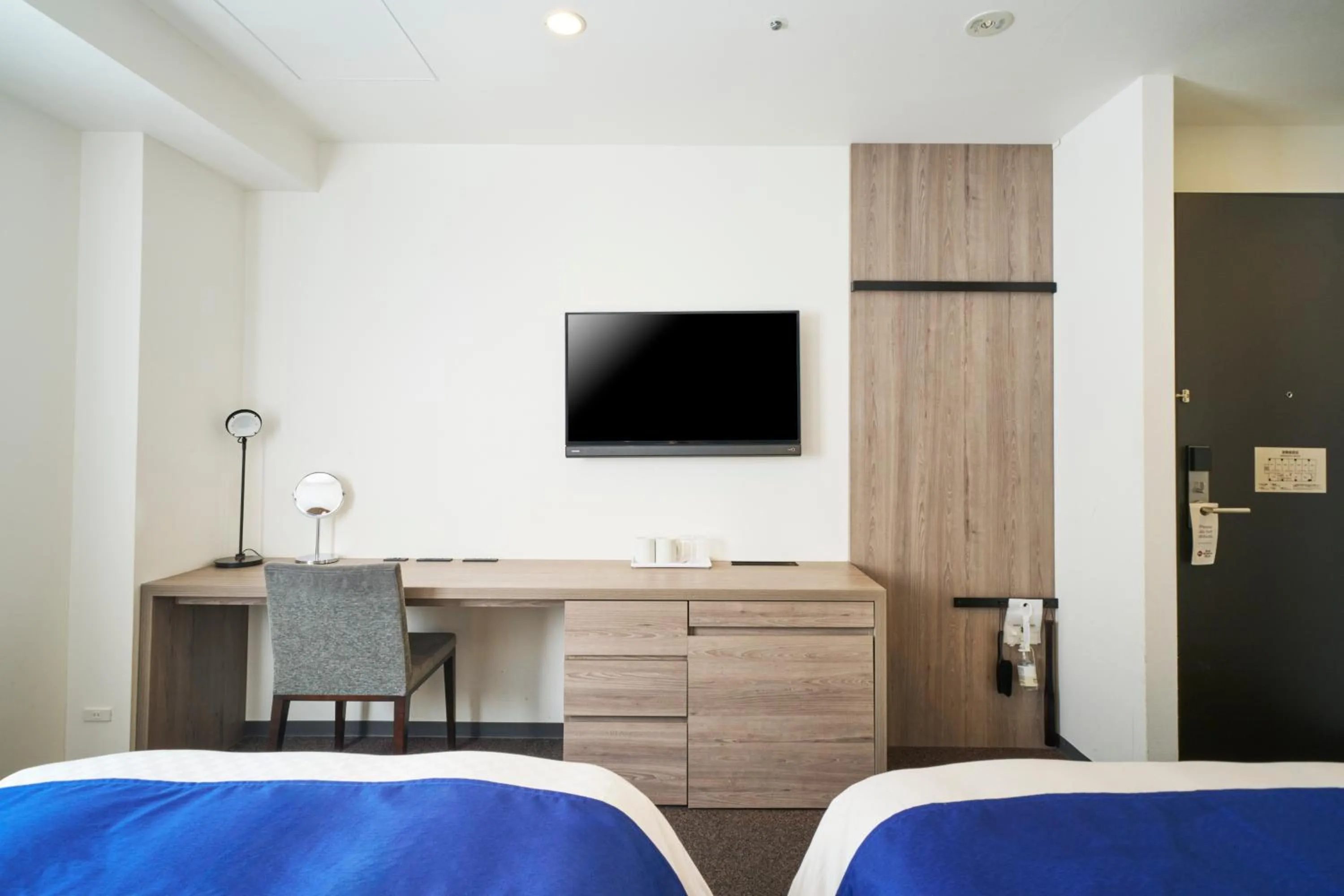 Bed in Best Western Plus Hotel Fino Osaka Kitahama