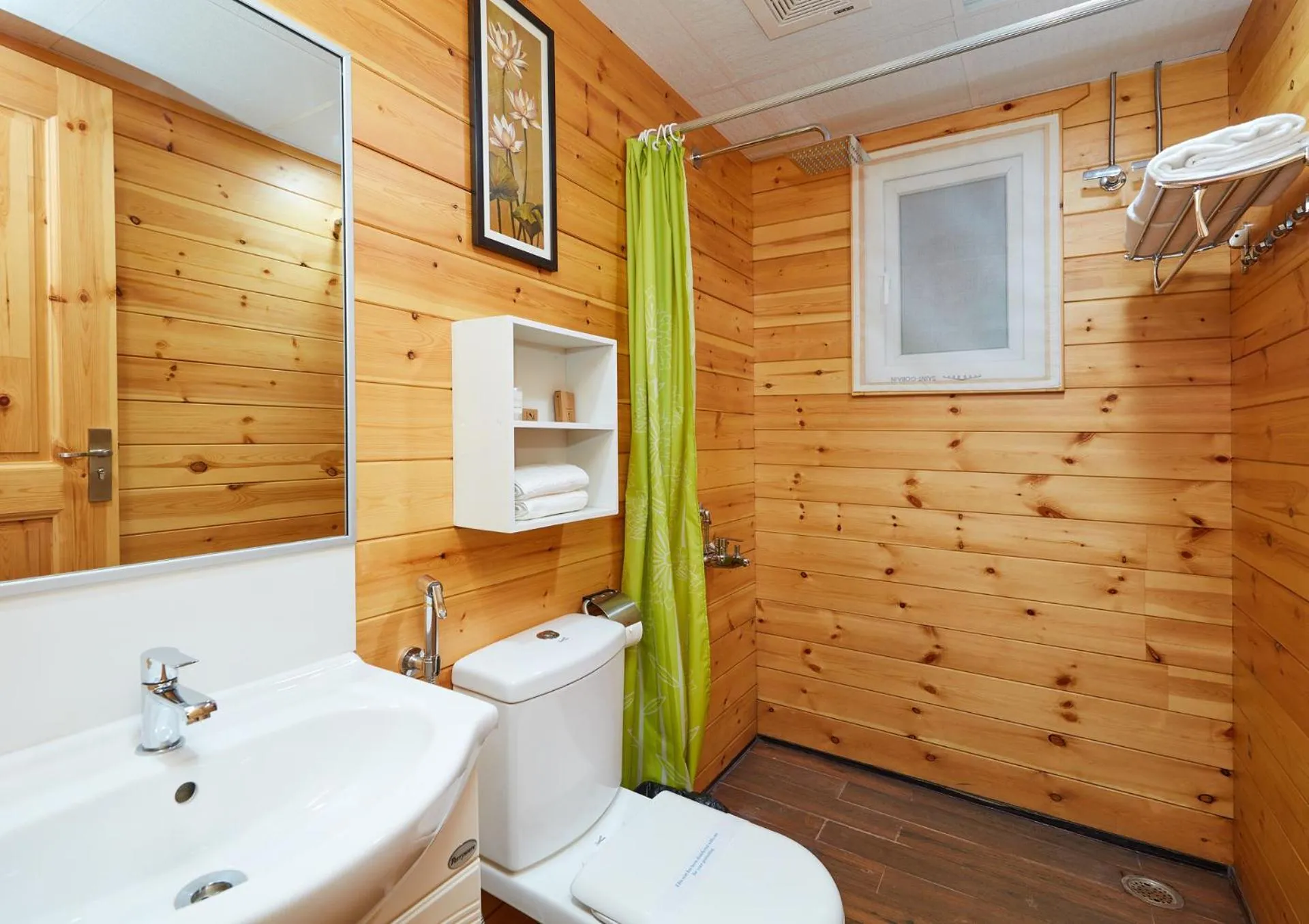 Toilet in Bodhiwoods Resorts