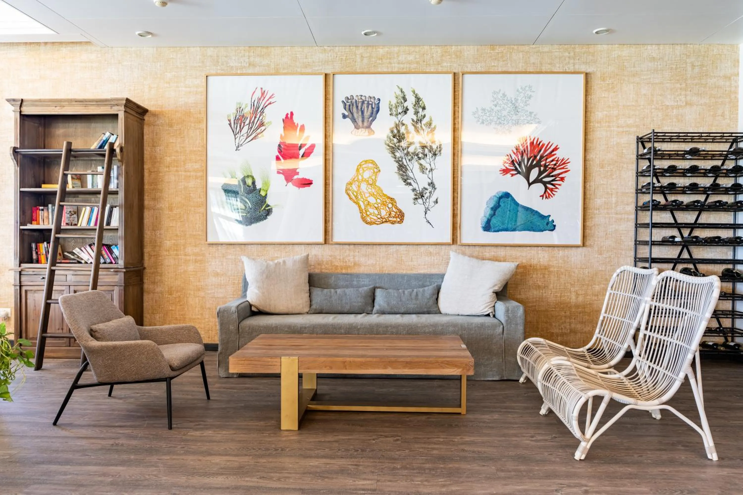 Living room in Vila Baleira Suites