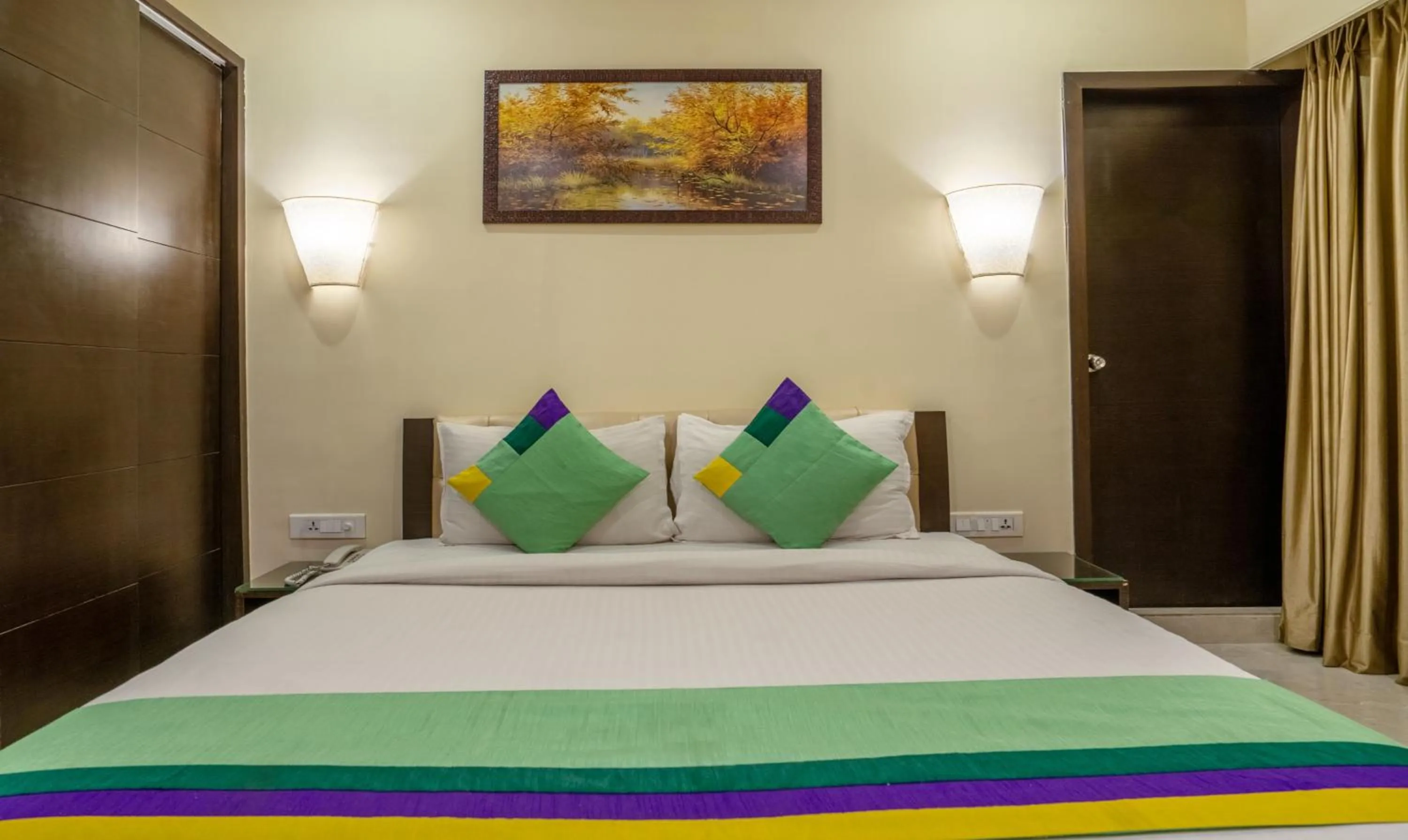 Bedroom, Bed in Treebo Acsys, Gachibowli