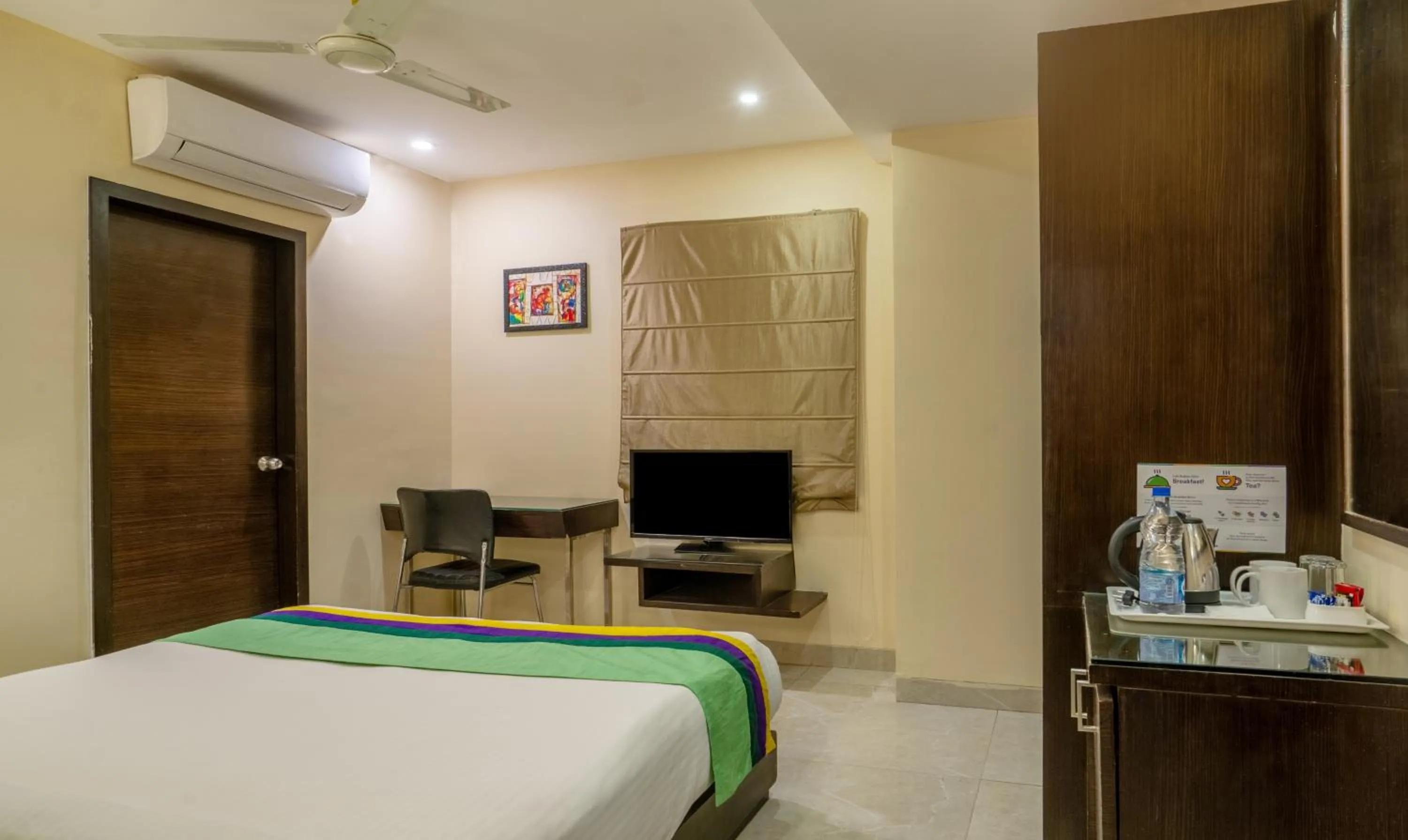 Bedroom, Bed in Treebo Acsys, Gachibowli