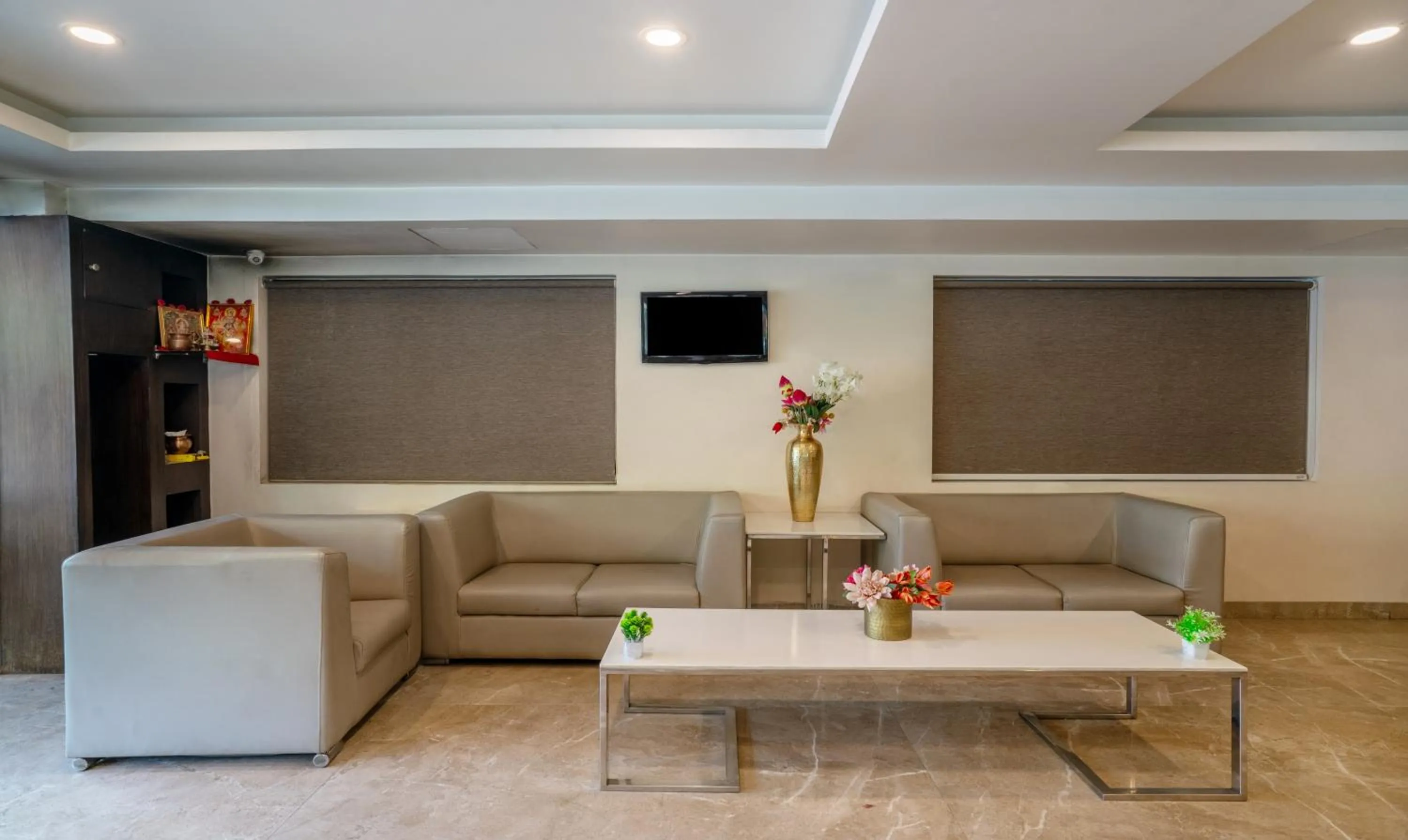 Seating area in Treebo Acsys, Gachibowli